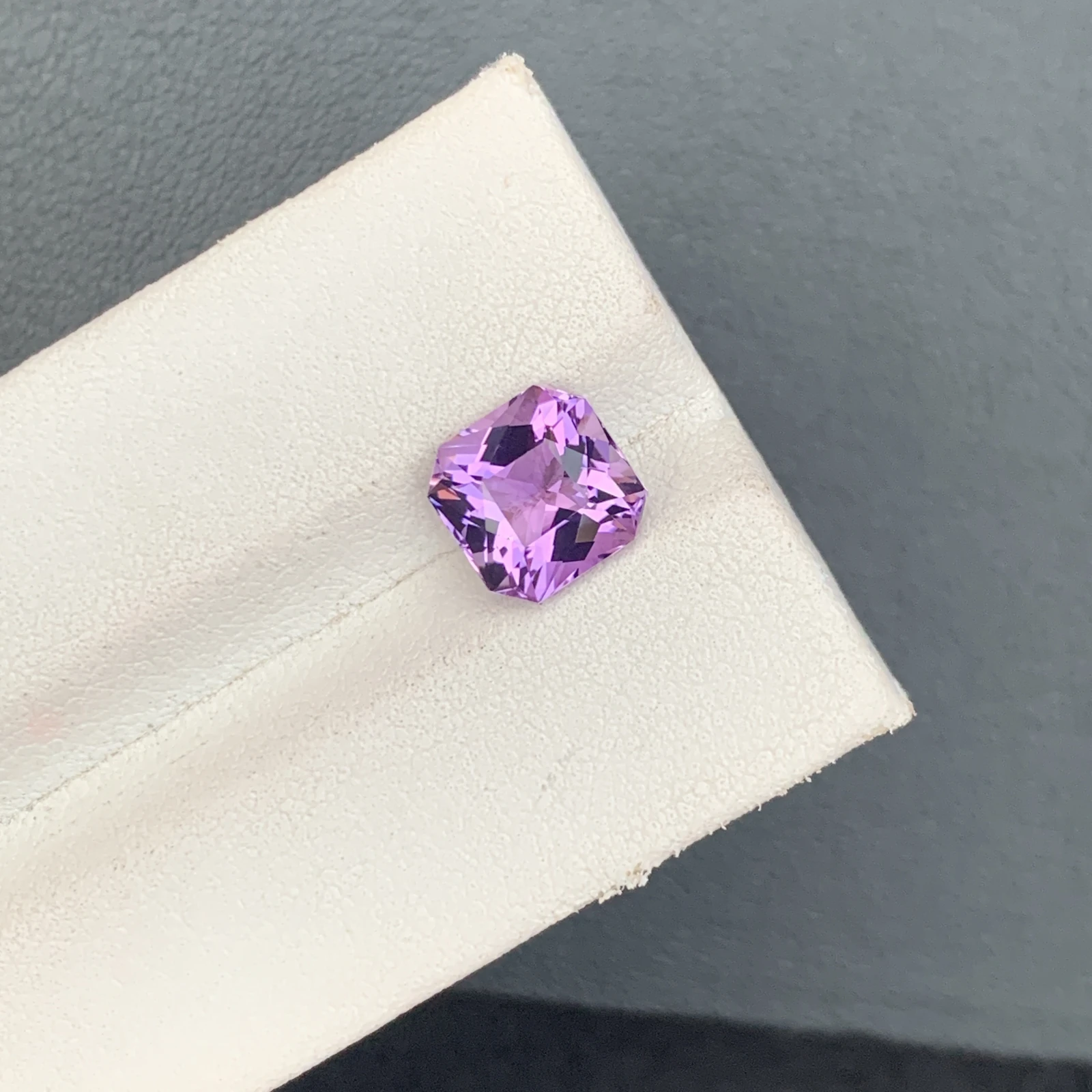 Natural Purple Amethyst 2.37 Carat Faceted Fancy Cut Octagon Shape Loose Gemstone — view 3