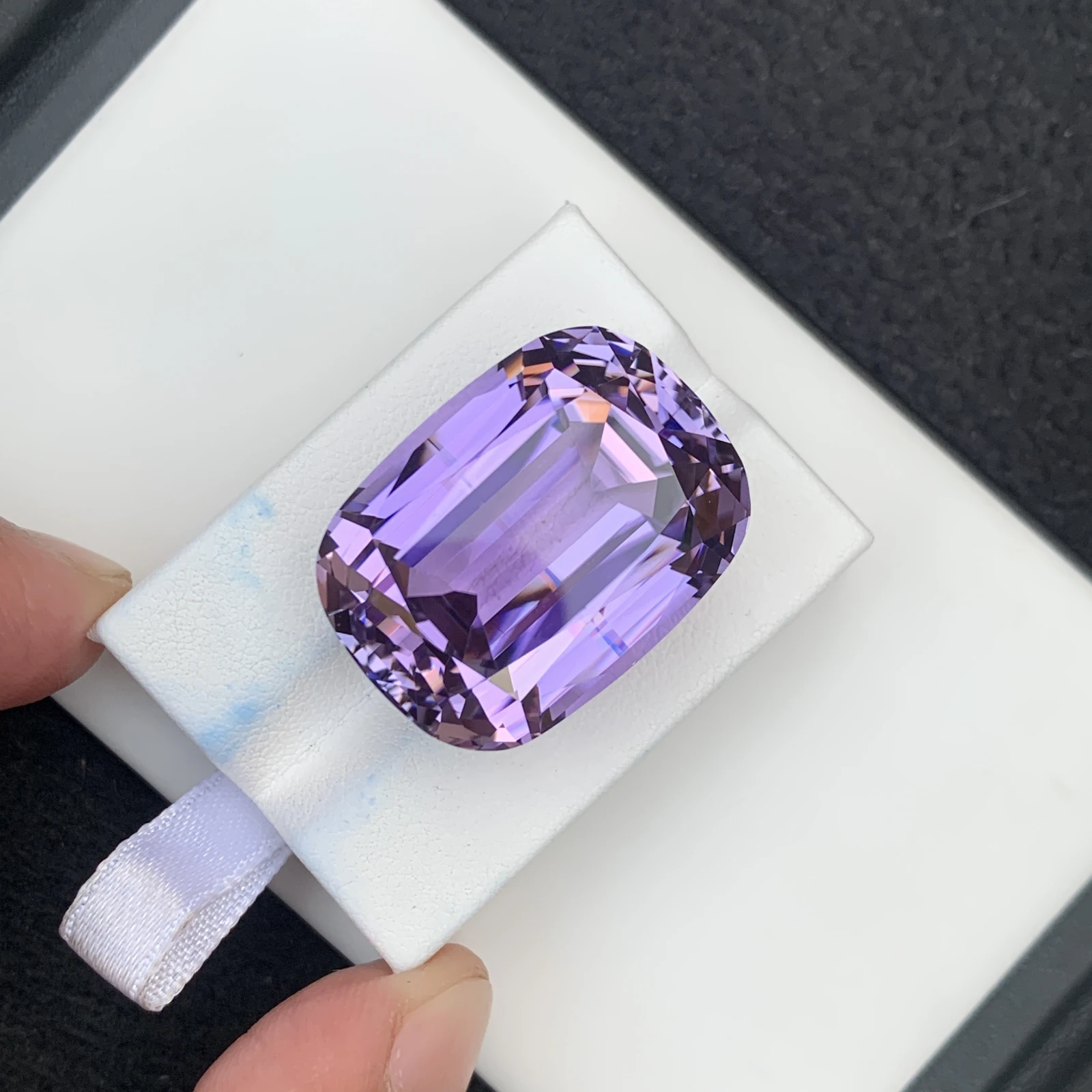 95.24 carat Unheated Natural Purple Kunizte Cushion Shape Loose Gemstone from Afghanisan — view 1