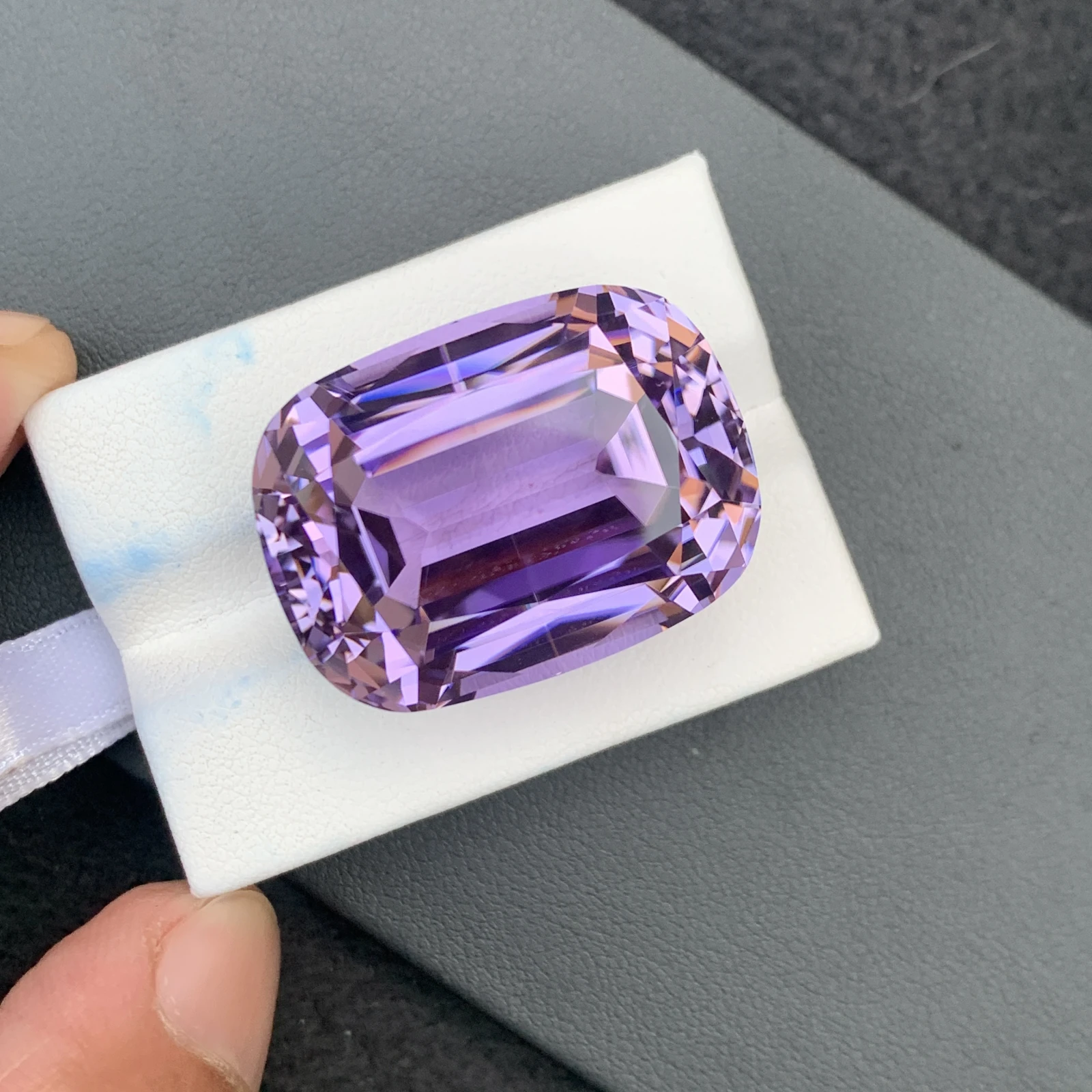 95.24 carat Unheated Natural Purple Kunizte Cushion Shape Loose Gemstone from Afghanisan — view 10
