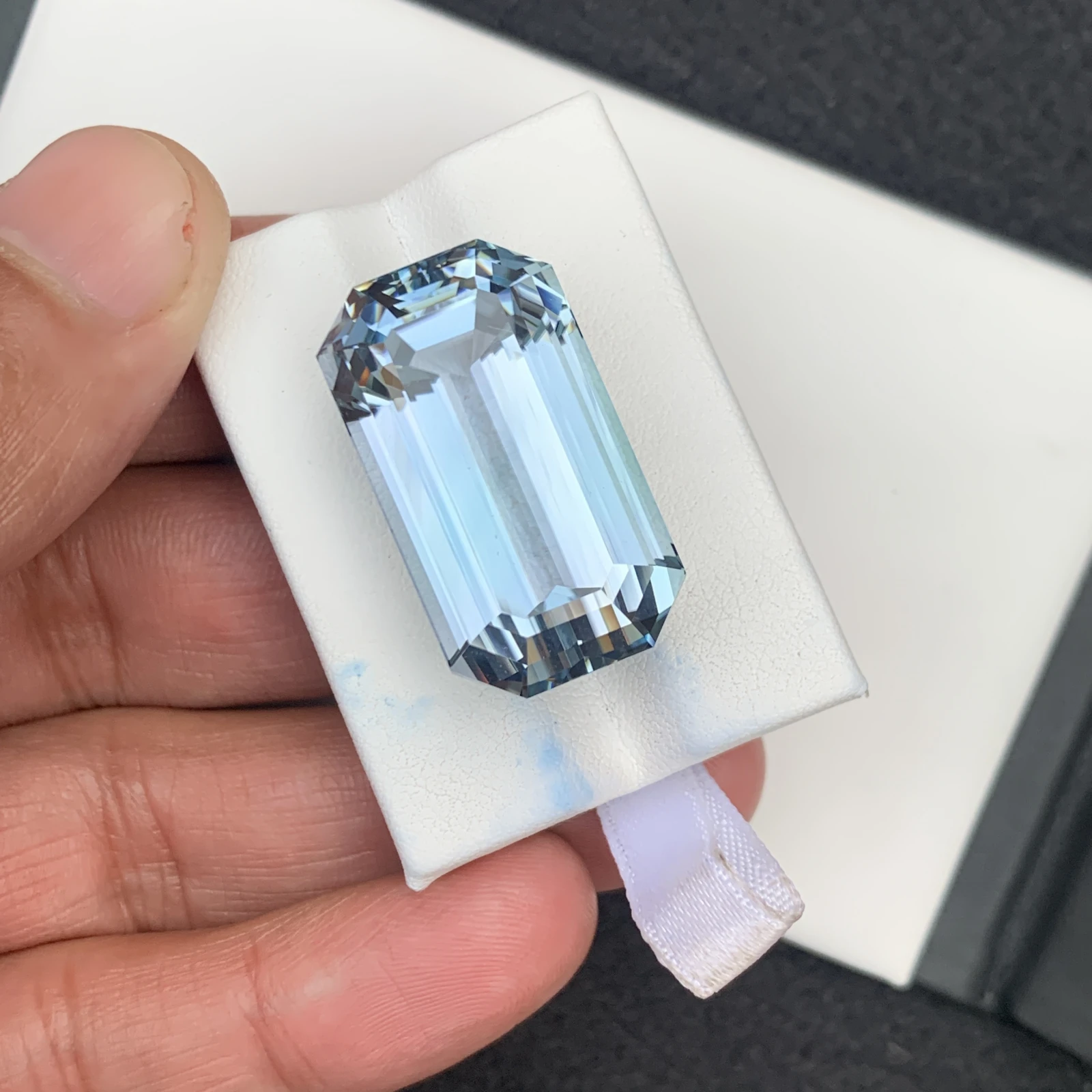 71.90 carat Unheated Natural Aqua Blue Kunzite Octagon Shape Loose Gemstone from Afghanistan — view 9