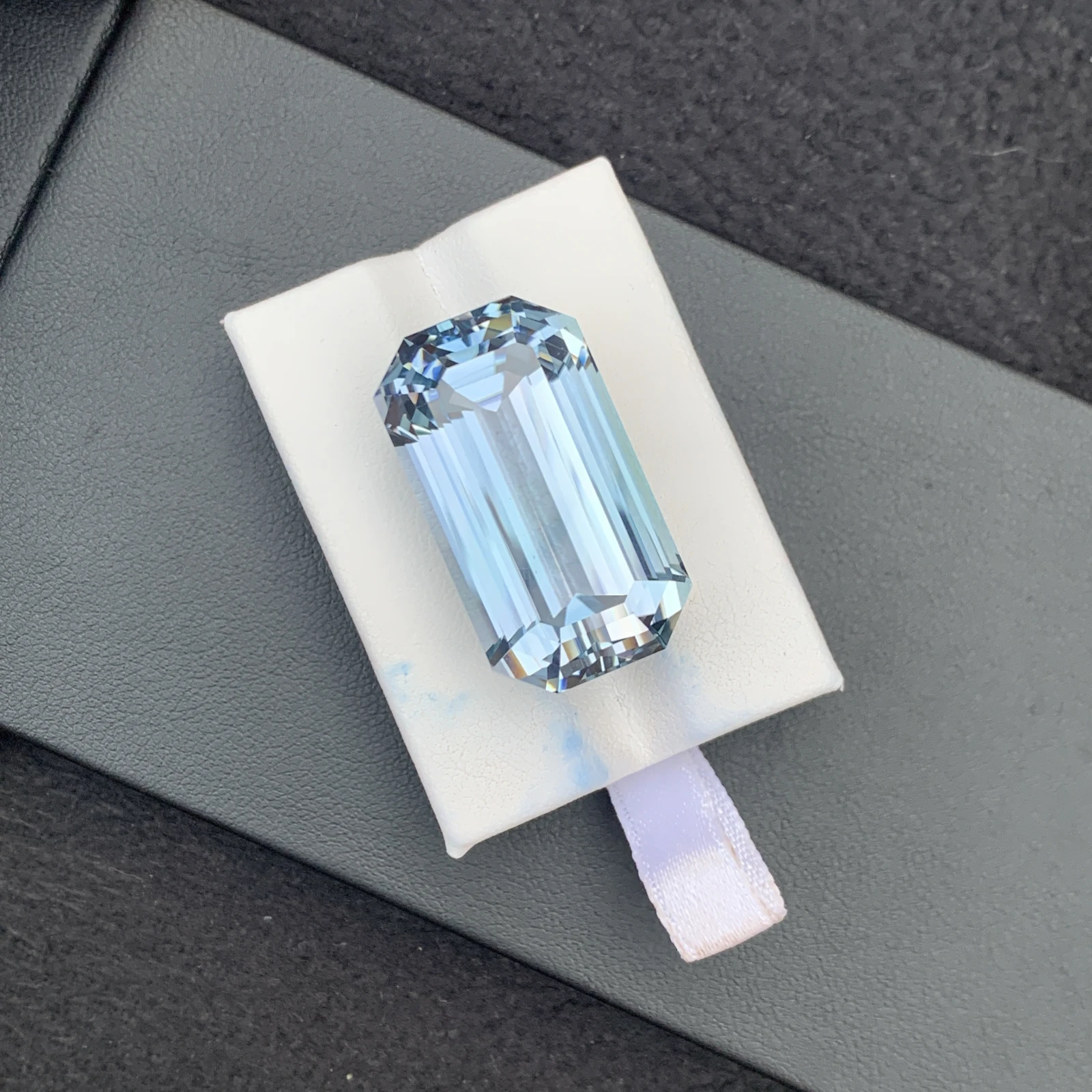 71.90 carat Unheated Natural Aqua Blue Kunzite Octagon Shape Loose Gemstone from Afghanistan — view 13