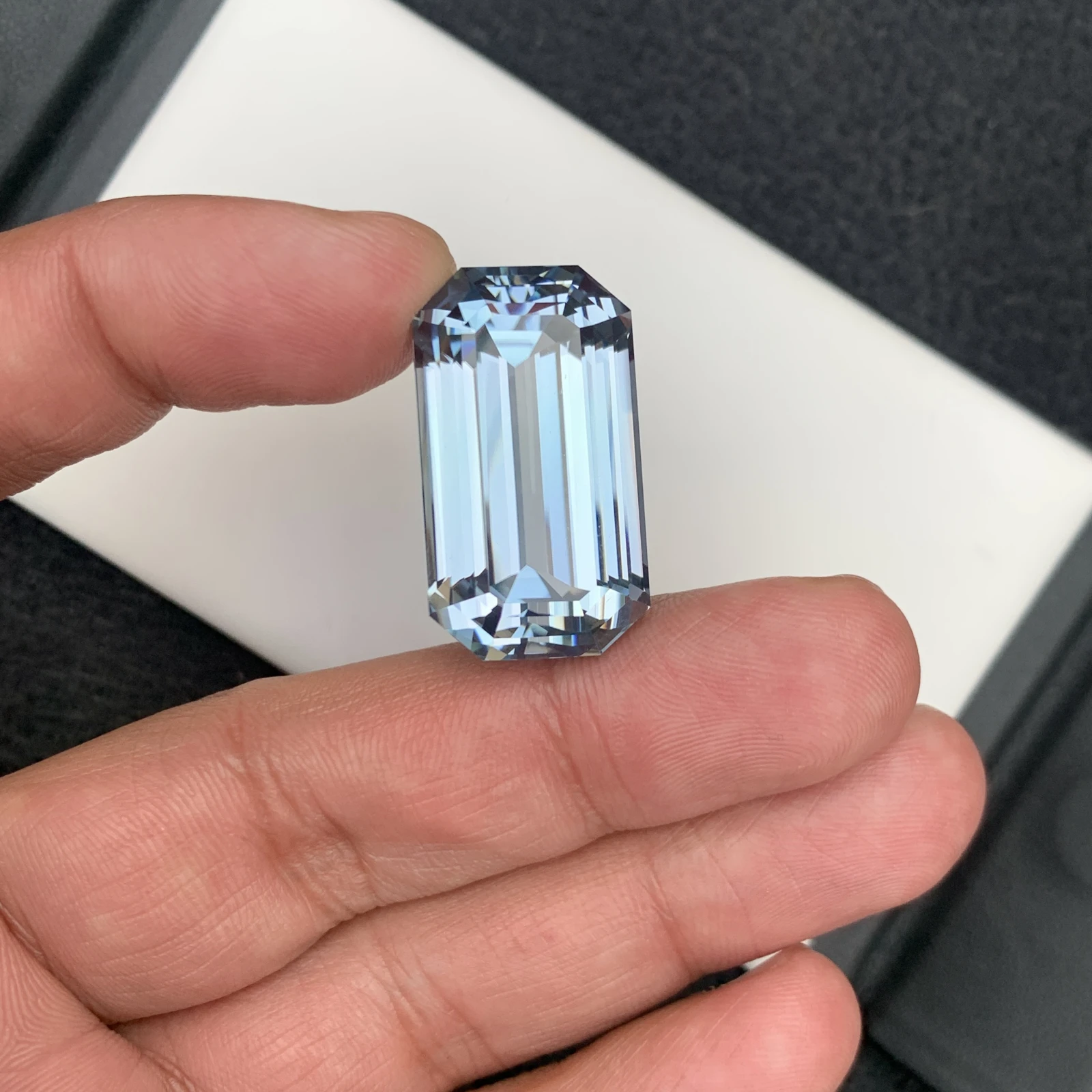 71.90 carat Unheated Natural Aqua Blue Kunzite Octagon Shape Loose Gemstone from Afghanistan — view 1