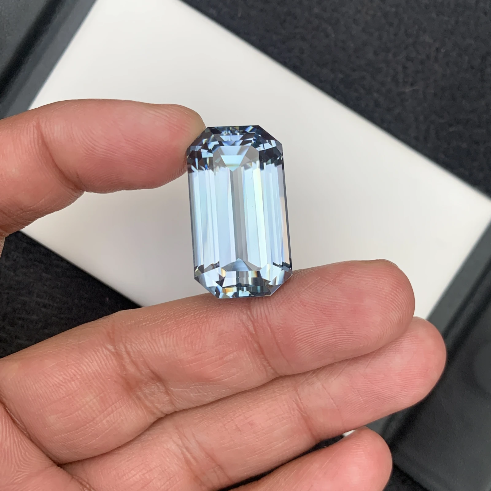 71.90 carat Unheated Natural Aqua Blue Kunzite Octagon Shape Loose Gemstone from Afghanistan — view 2