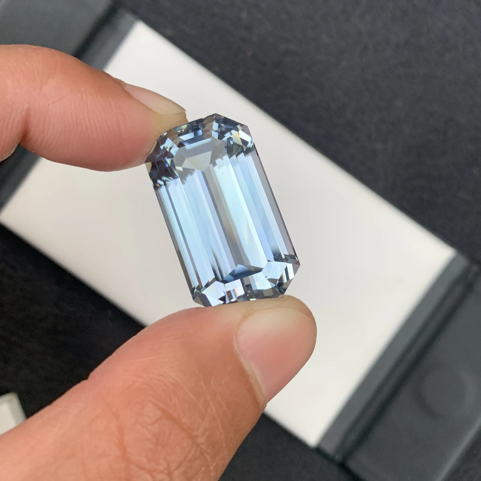 71.90 carat Unheated Natural Aqua Blue Kunzite Octagon Shape Loose Gemstone from Afghanistan — view 5