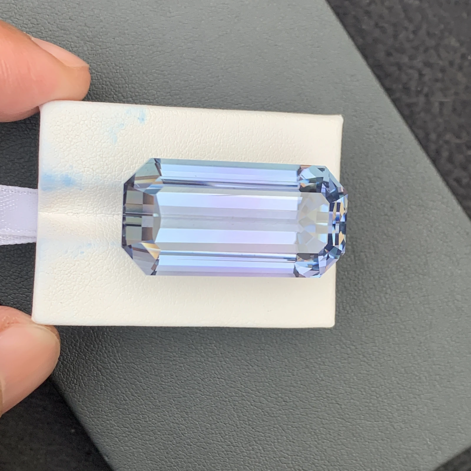 91.35 carat Unheated Natural Pinkish Aqua Blue Octagon Shape Loose Gemstone from Afghanistan — view 9