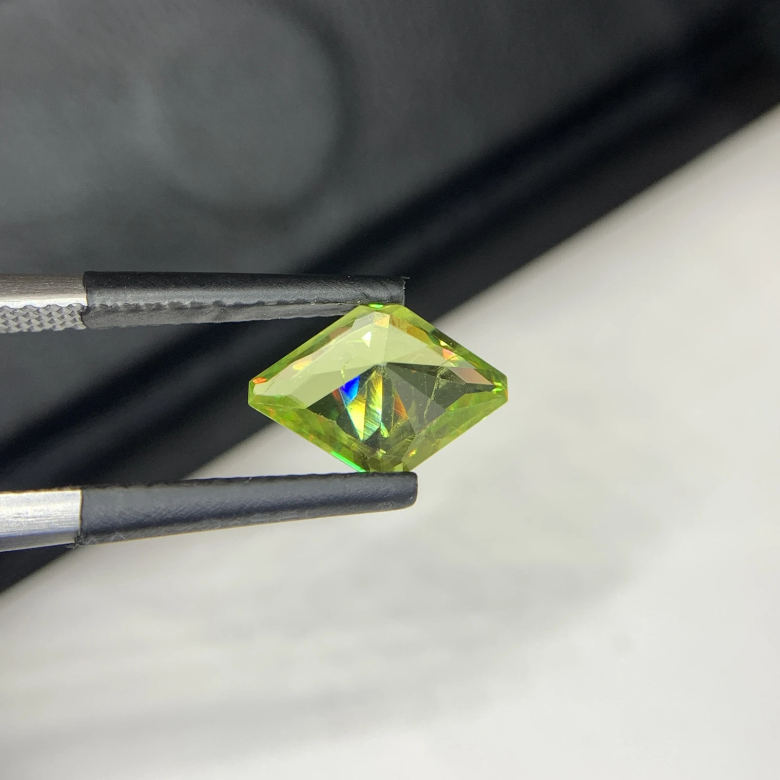 1.60 carat Natural Green Sphene Fancy Shape Loose Gemstone — view 8