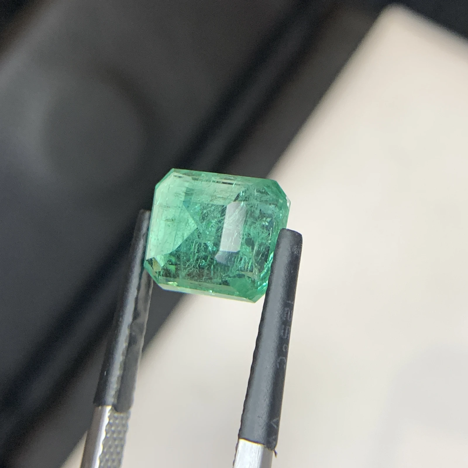 Natural Green Emerald 3.43 Carat Faceted Emerald Cut Shape Loose Gemstone For Jewelry — view 13