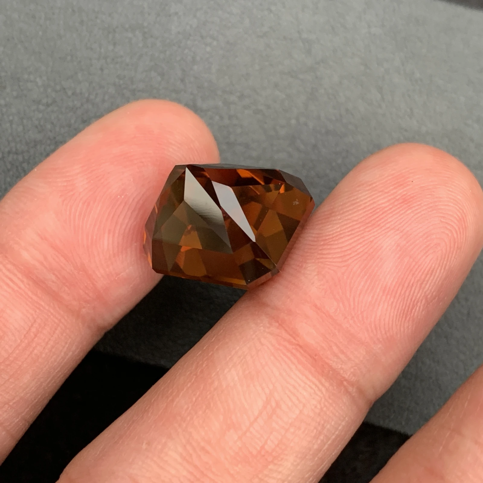 Natural Citrine 21.30 Carats Amber Tone Display Healing Crystal Gemstone For Statement Jewelry — view 6