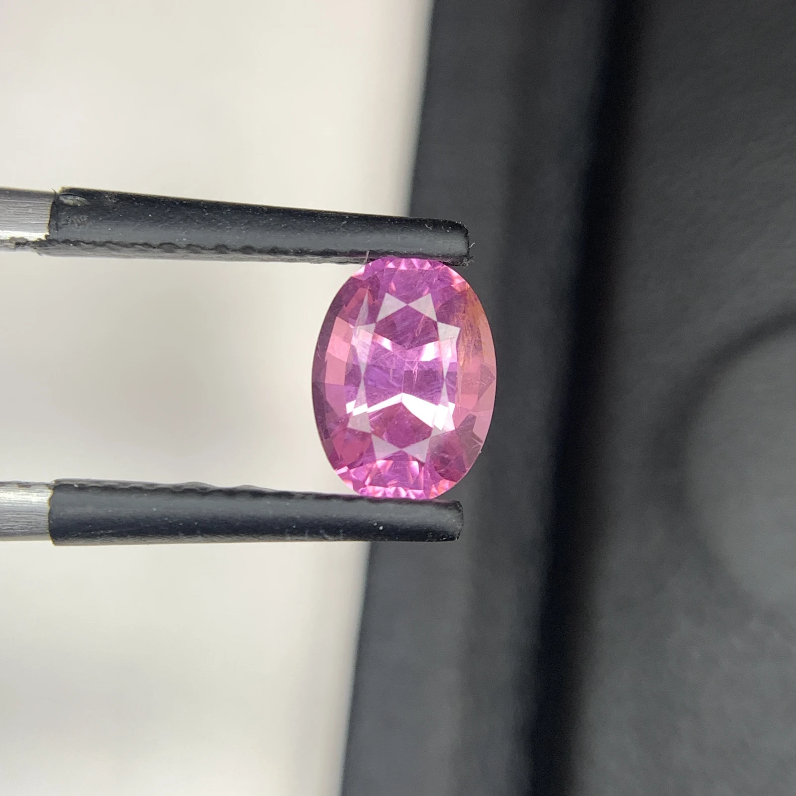 Natural Mahenge Pink Spinel 1.61 Carat Faceted Oval Shape Loose Gemstone — view 6
