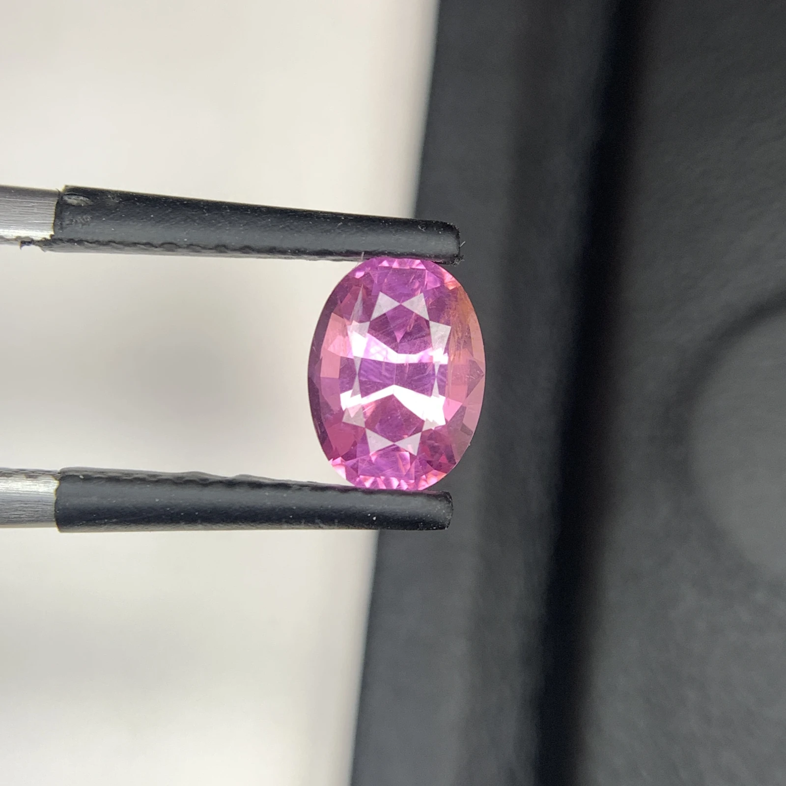 Natural Mahenge Pink Spinel 1.61 Carat Faceted Oval Shape Loose Gemstone — view 7