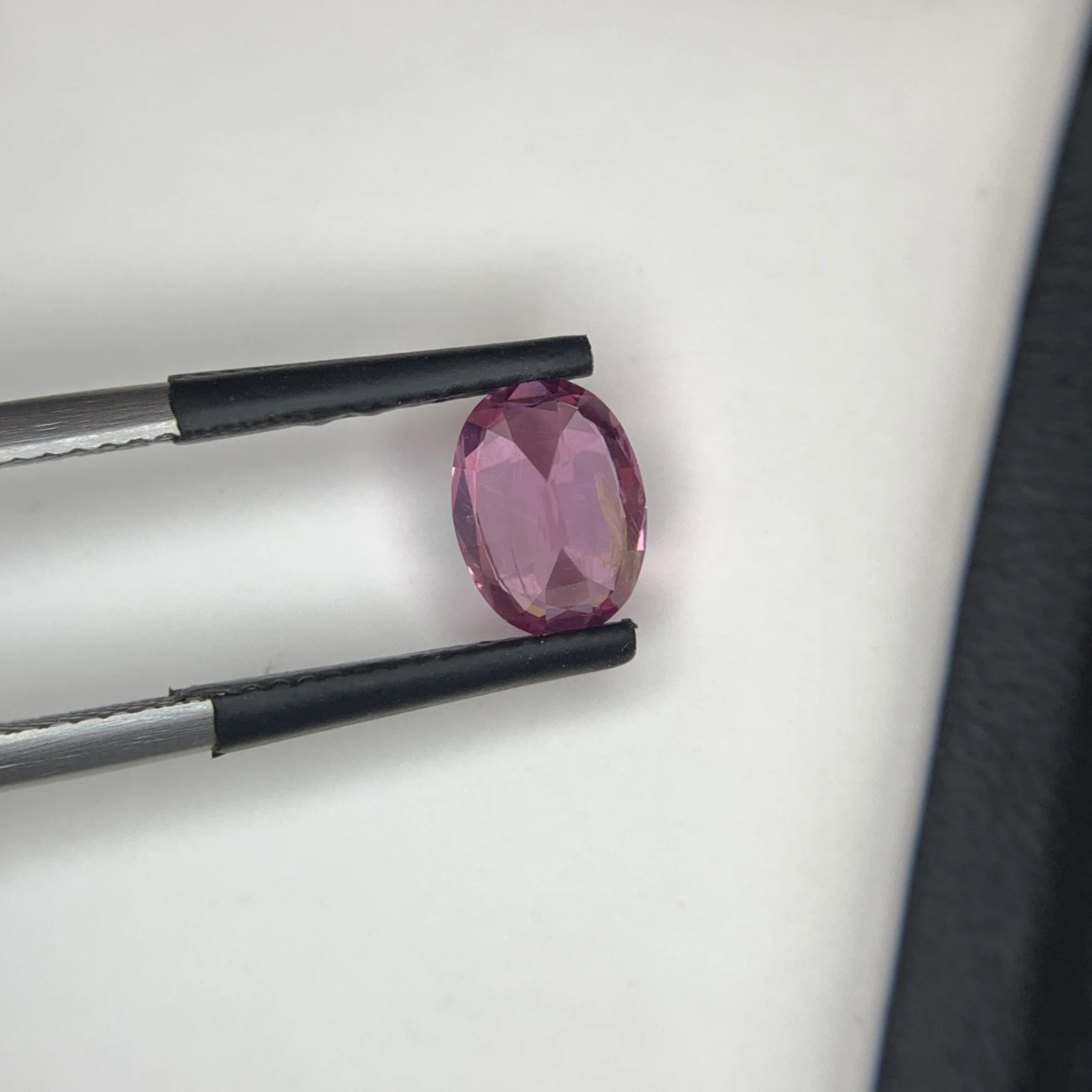 Natural Mahenge Pink Spinel 1.61 Carat Faceted Oval Shape Loose Gemstone — view 11