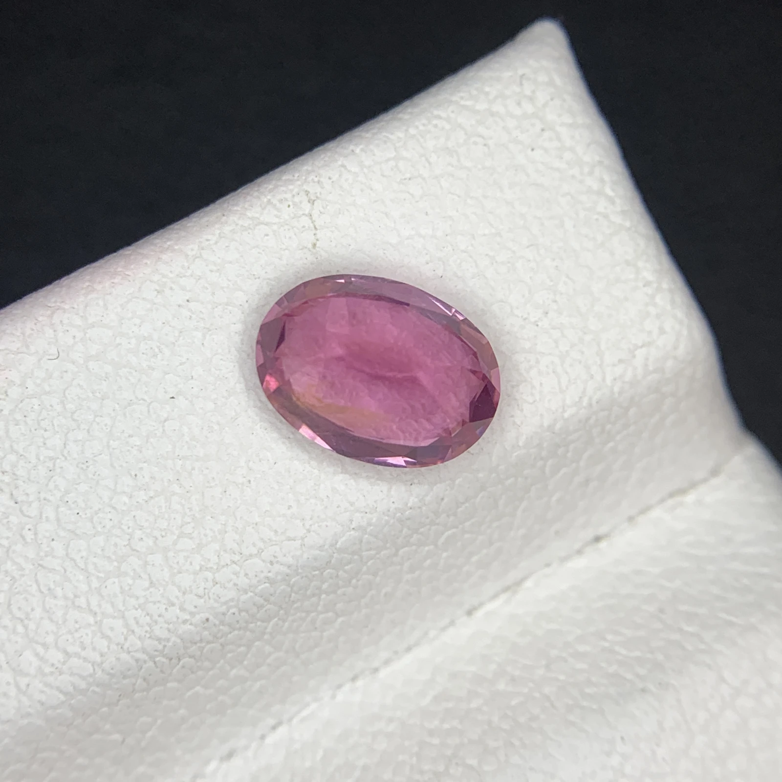 Natural Mahenge Pink Spinel 1.61 Carat Faceted Oval Shape Loose Gemstone — view 15