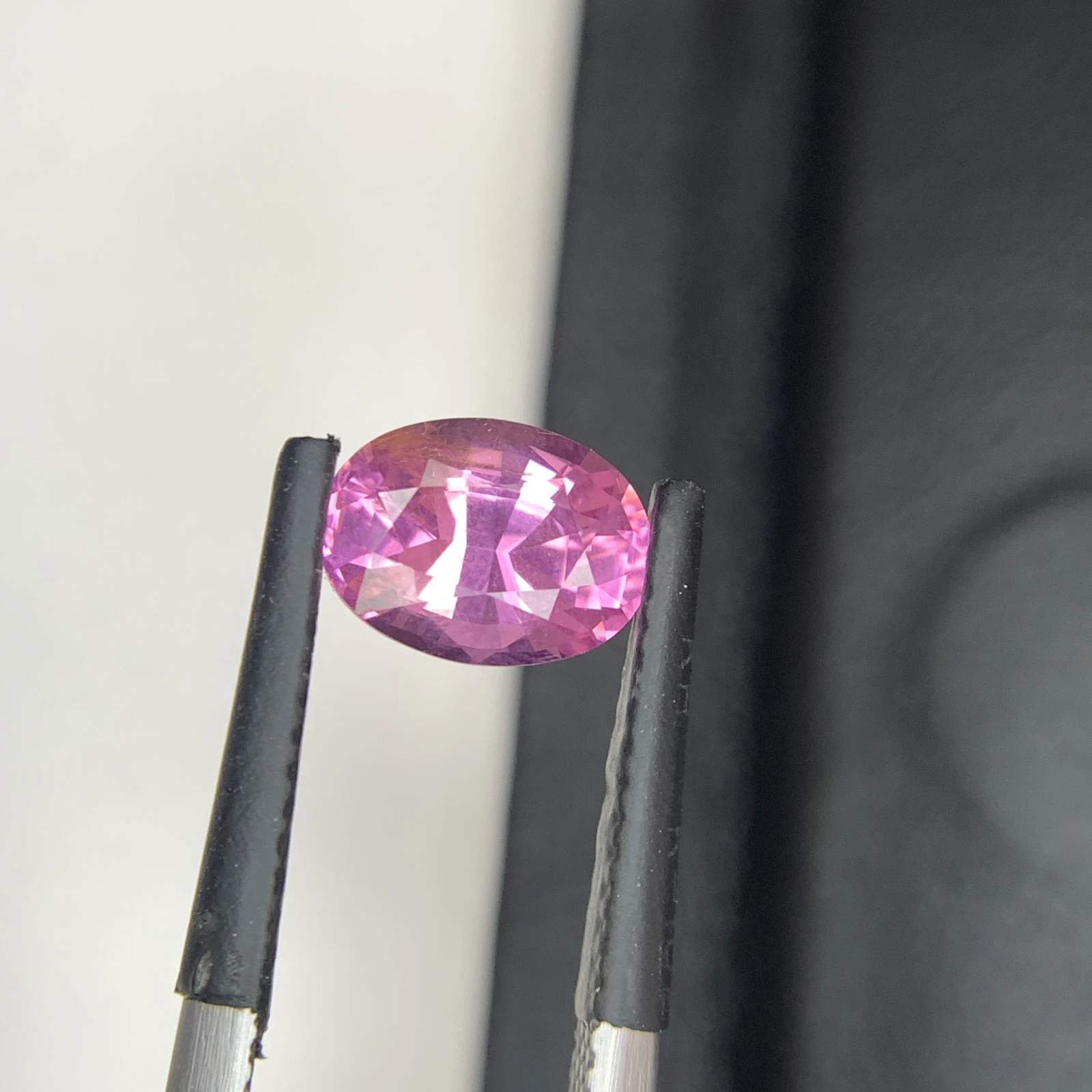 Natural Mahenge Pink Spinel 1.61 Carat Faceted Oval Shape Loose Gemstone — view 2