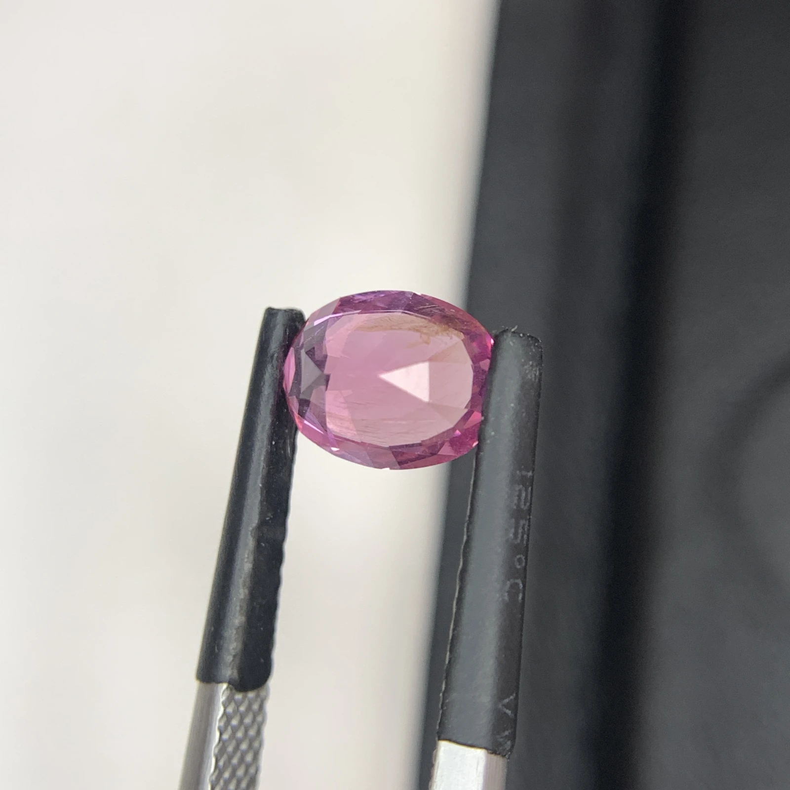 Natural Mahenge Pink Spinel 1.61 Carat Faceted Oval Shape Loose Gemstone — view 4