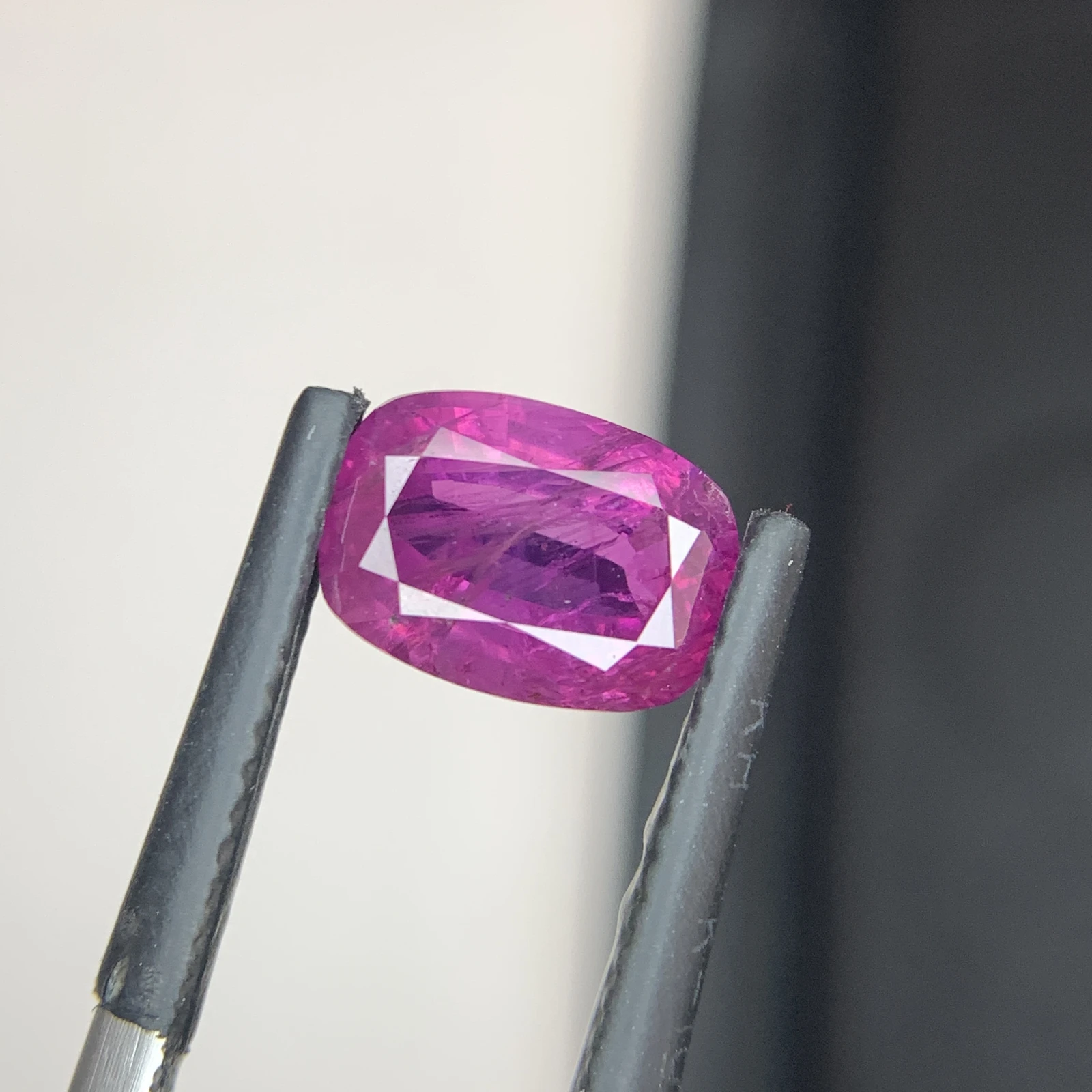 Natural Kashmir Sapphire 2.40 Carat Cushion Shape Faceted Loose Gemstone — view 1