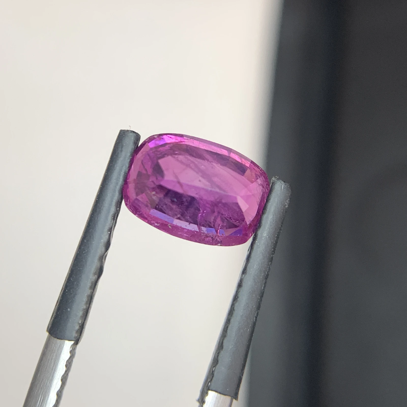 Natural Kashmir Sapphire 2.40 Carat Cushion Shape Faceted Loose Gemstone — view 6