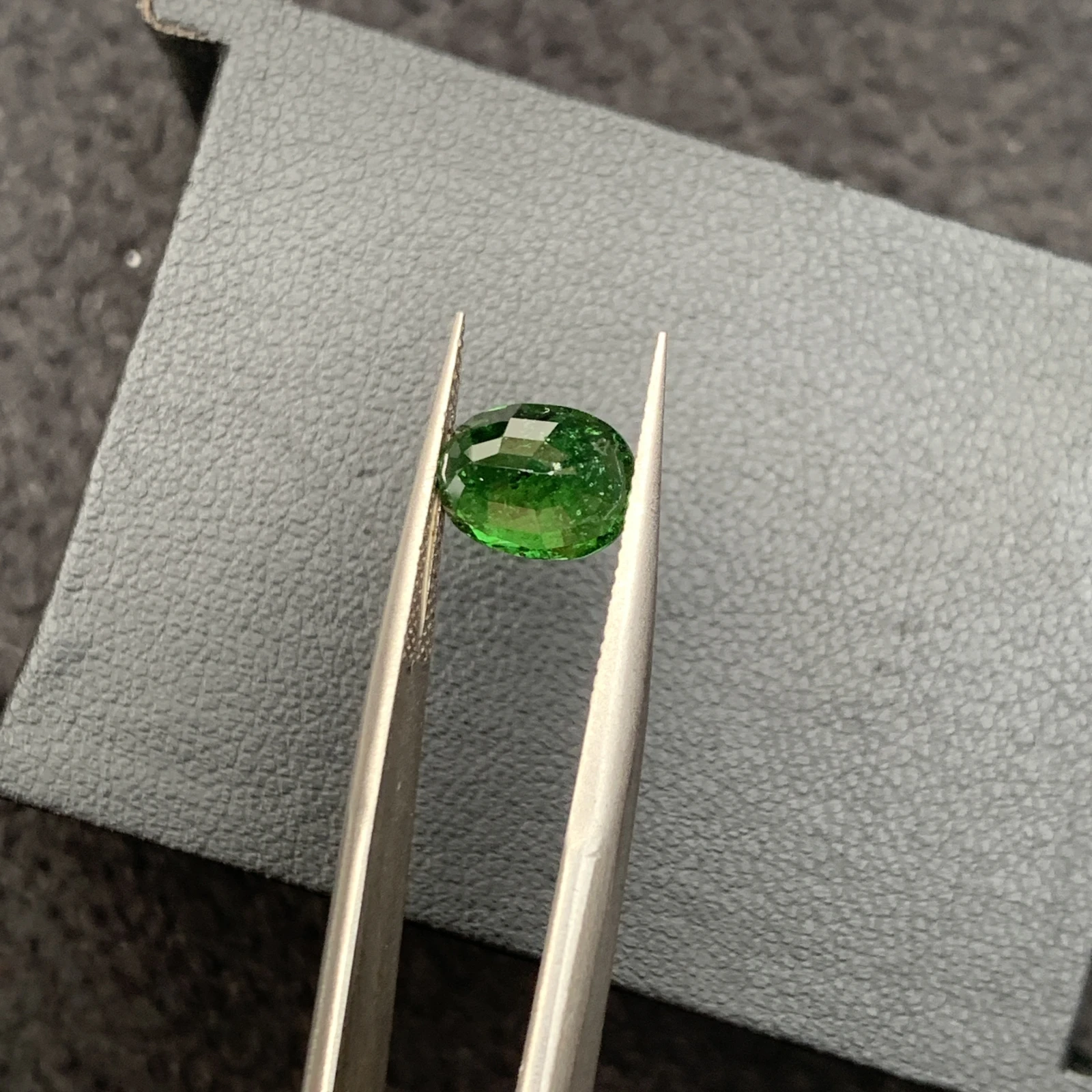 Natural Tsavorite Garnet 2.09 carat, Vivid Green Gemstone For Fine Jewelry Making — view 14