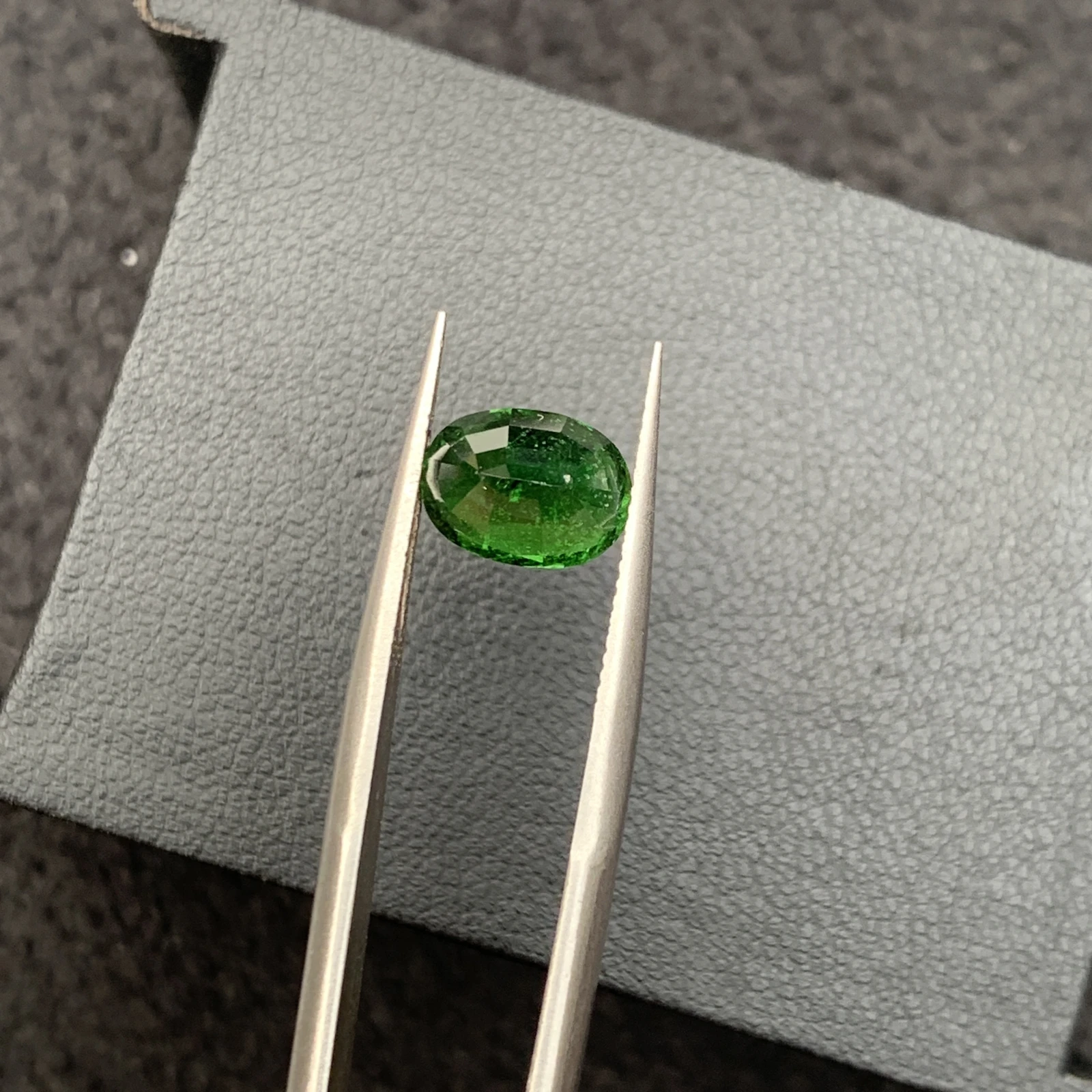 Natural Tsavorite Garnet 2.09 carat, Vivid Green Gemstone For Fine Jewelry Making — view 13