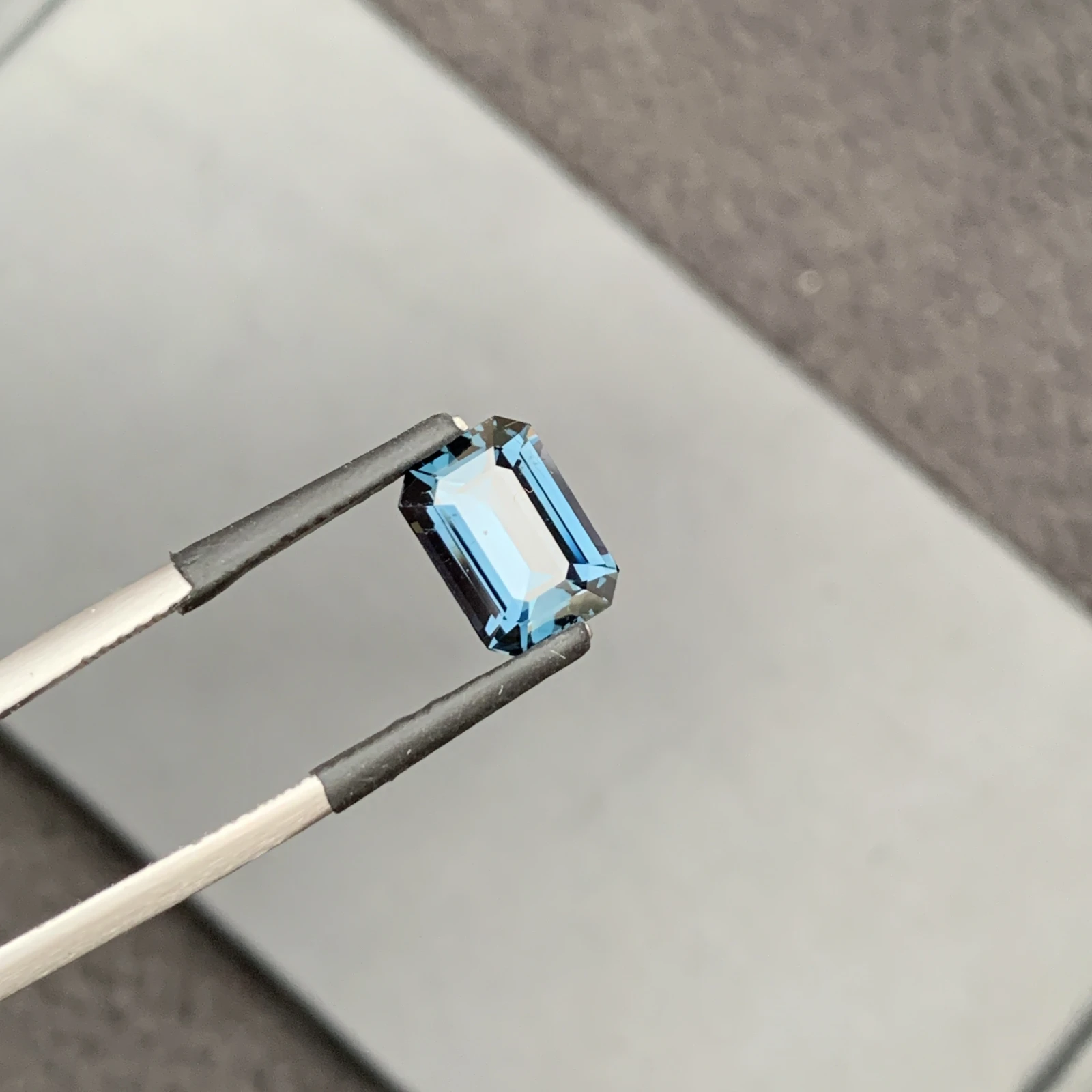 Natural Cobalt Spinel, Blue Color 3.06 Carat GFCO Certified Loose Gemstone For Jewelry — view 4