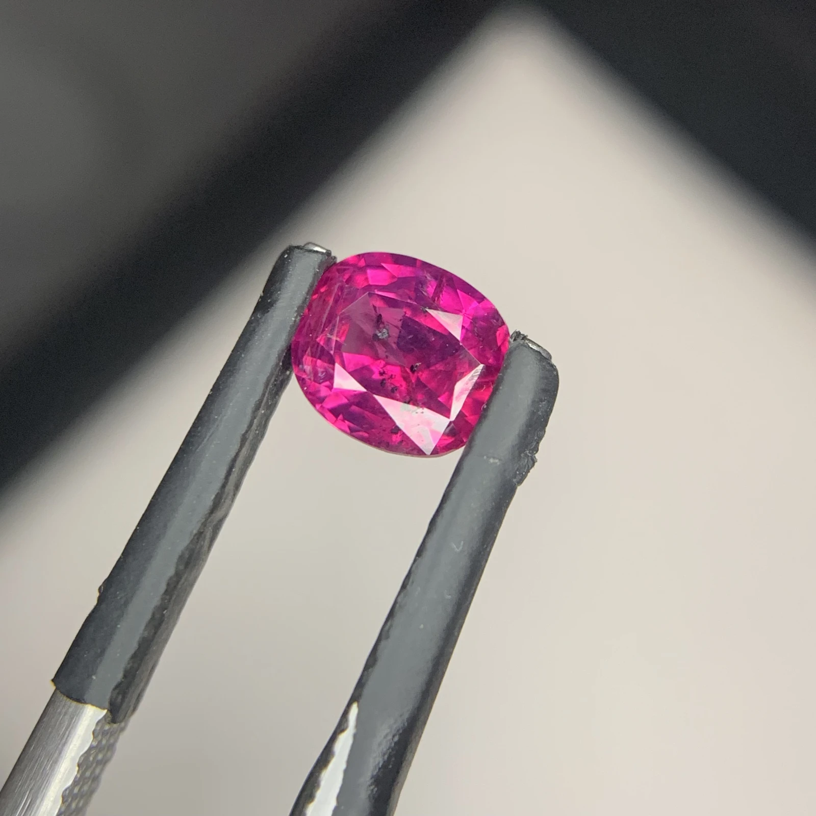 Natural Kashmir Ruby Gemstone 0.98 ct | Cushion Cut Pinkish Red Loose Stone for Jewelry — view 2