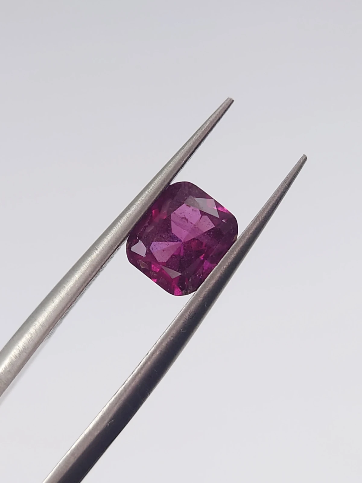 1.08ct Natural Malaya Garnet in Modified Cushion Cut from Tanzania — view 5