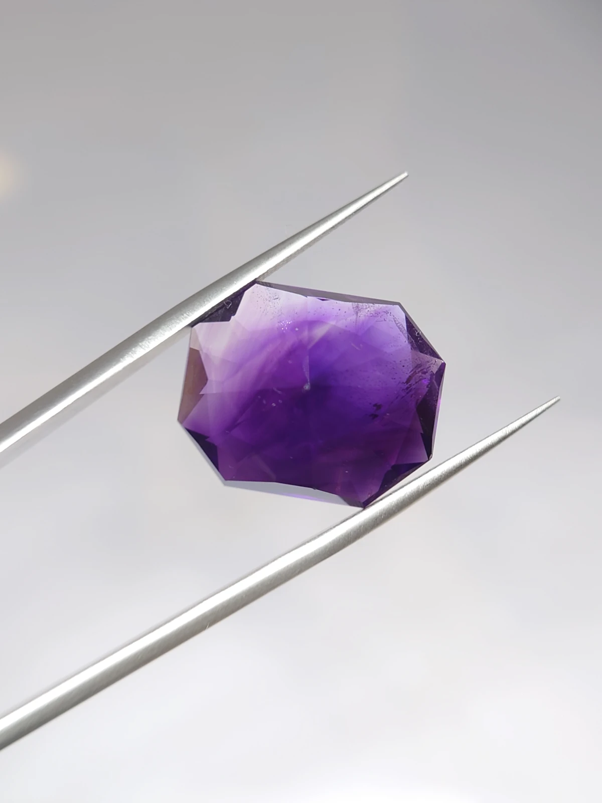 17.4 Natural Siberian type  Amethyst Radiant Cut from Nigeria — view 3