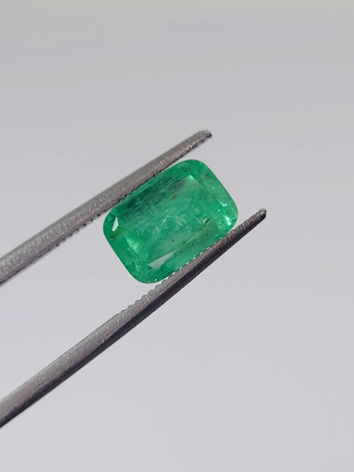 2.19ct Natural Emerald From Panjshir Valley Afghanistan — view 1