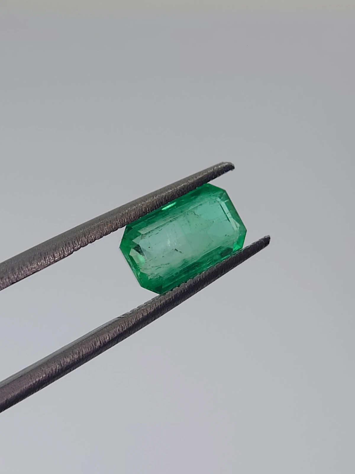 1.84ct Natural Emerald From Panjshir Valley Afghanistan — view 6