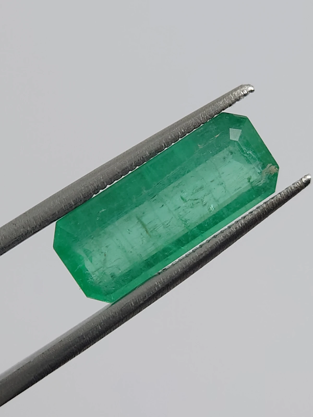 3.85ct Natural Emerald Loose Gemstone From Panjshir Afghanistan — view 4