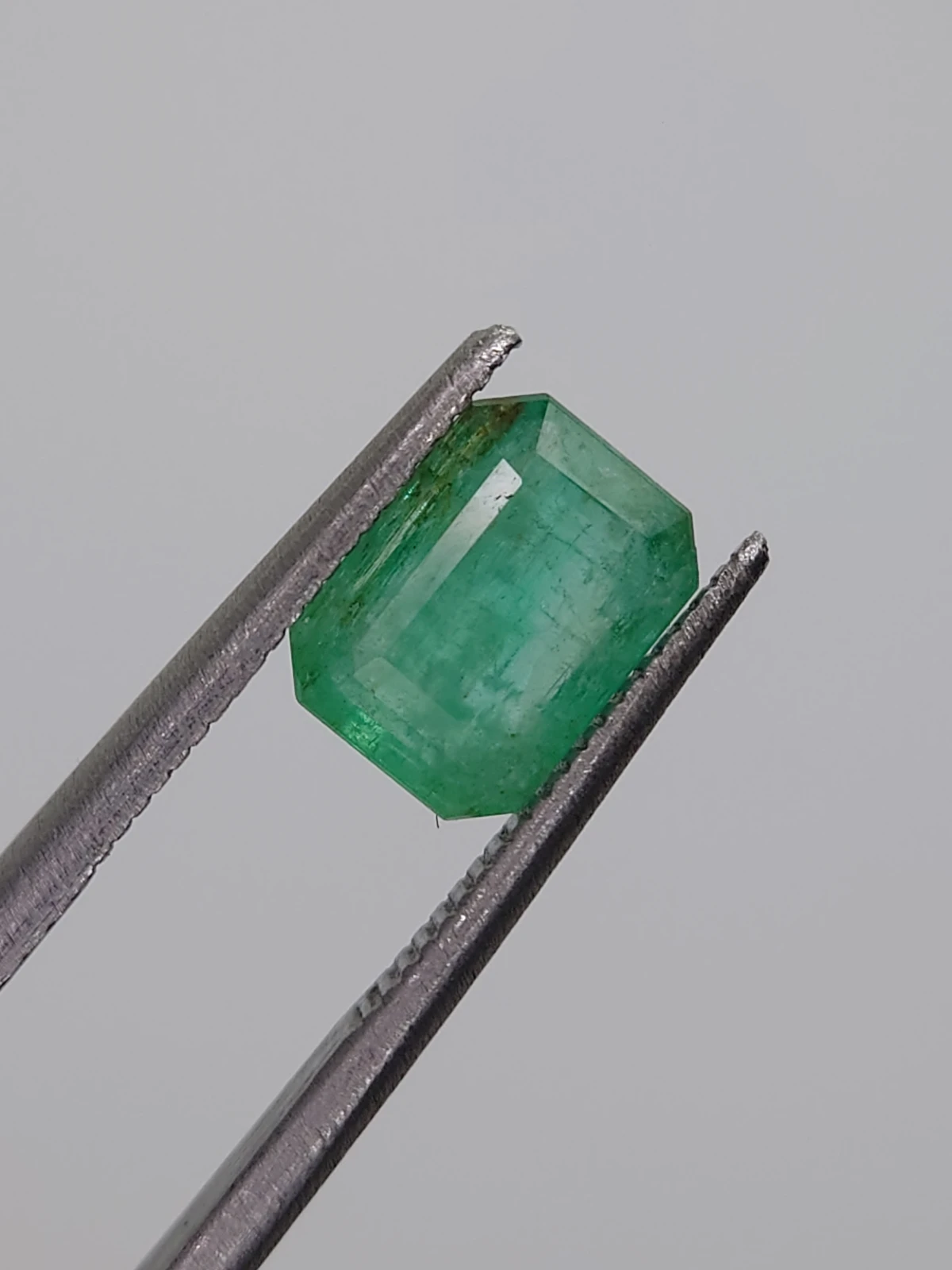 1.39ct Natural Emerald Octagon Cut From Panjshir Afghanistan — view 1