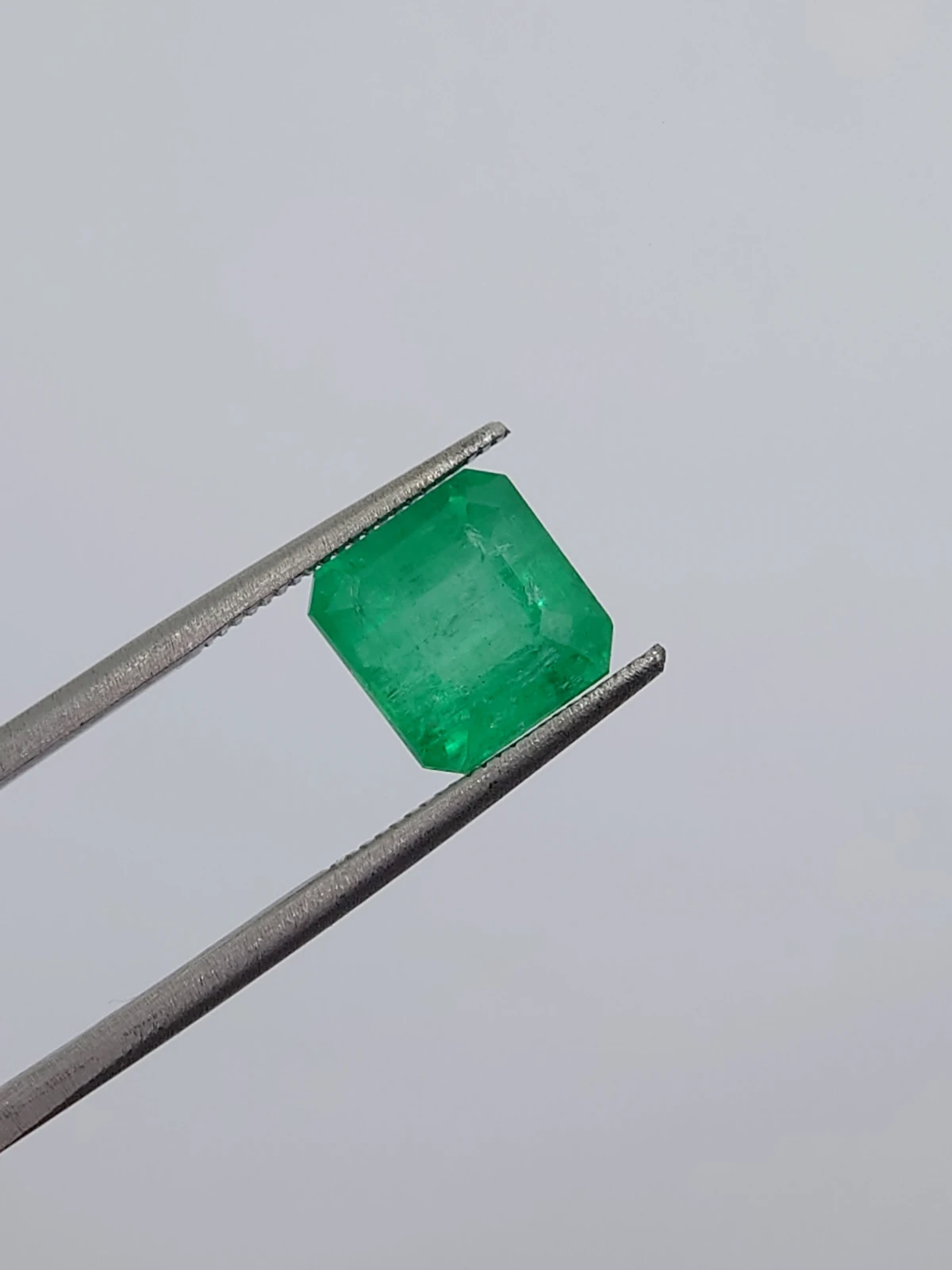 3.8ct Natural Emerald From Panjshir Valley Afghanistan — view 6