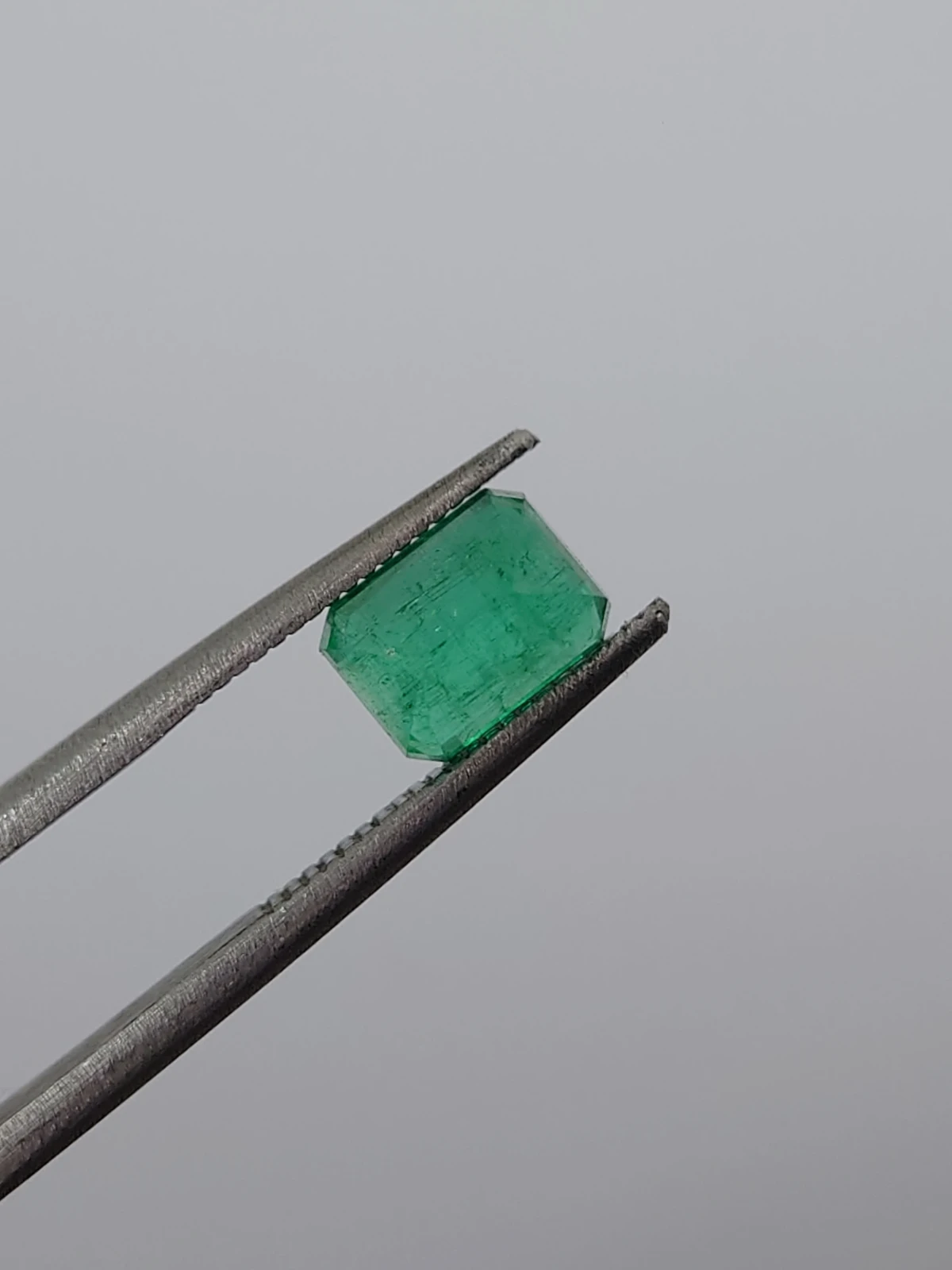 1.5ct Natural Emerald From Panjshir Valley Afghanistan — view 2