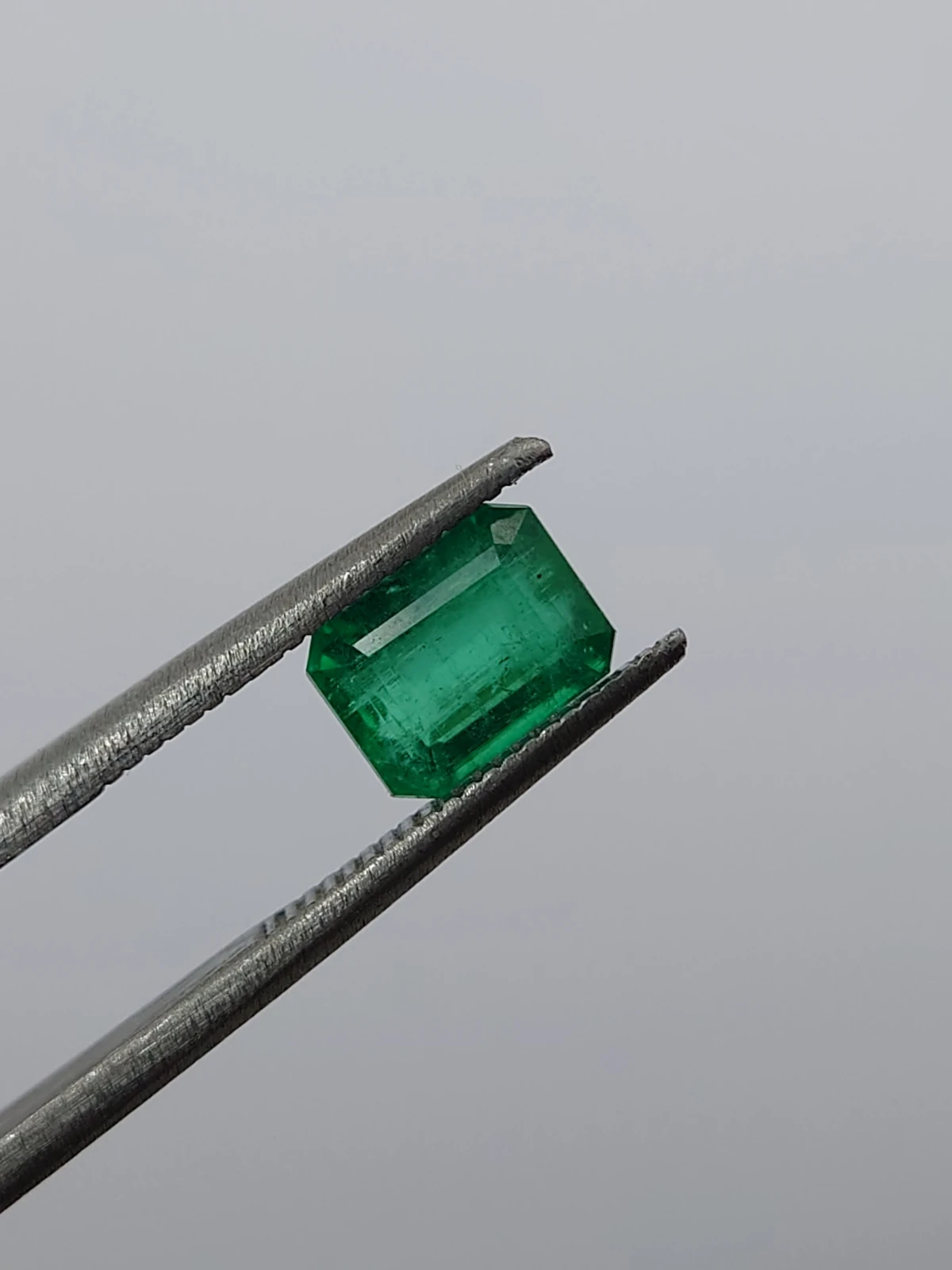 1.5ct Natural Emerald From Panjshir Valley Afghanistan — view 4