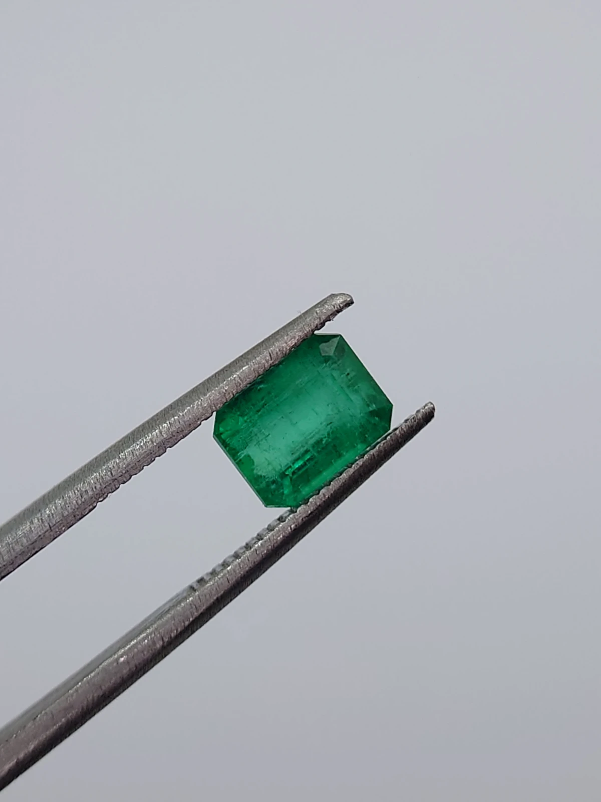 1.5ct Natural Emerald From Panjshir Valley Afghanistan — view 9
