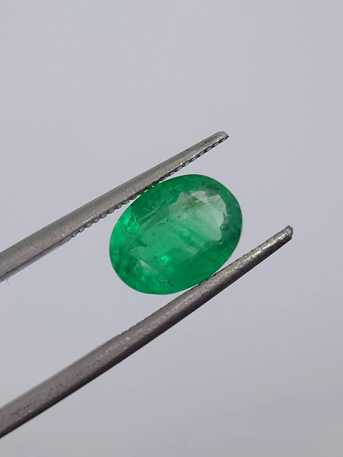 2.6ct Natural Emerald From Panjshir  Valley Afghanistan — view 10