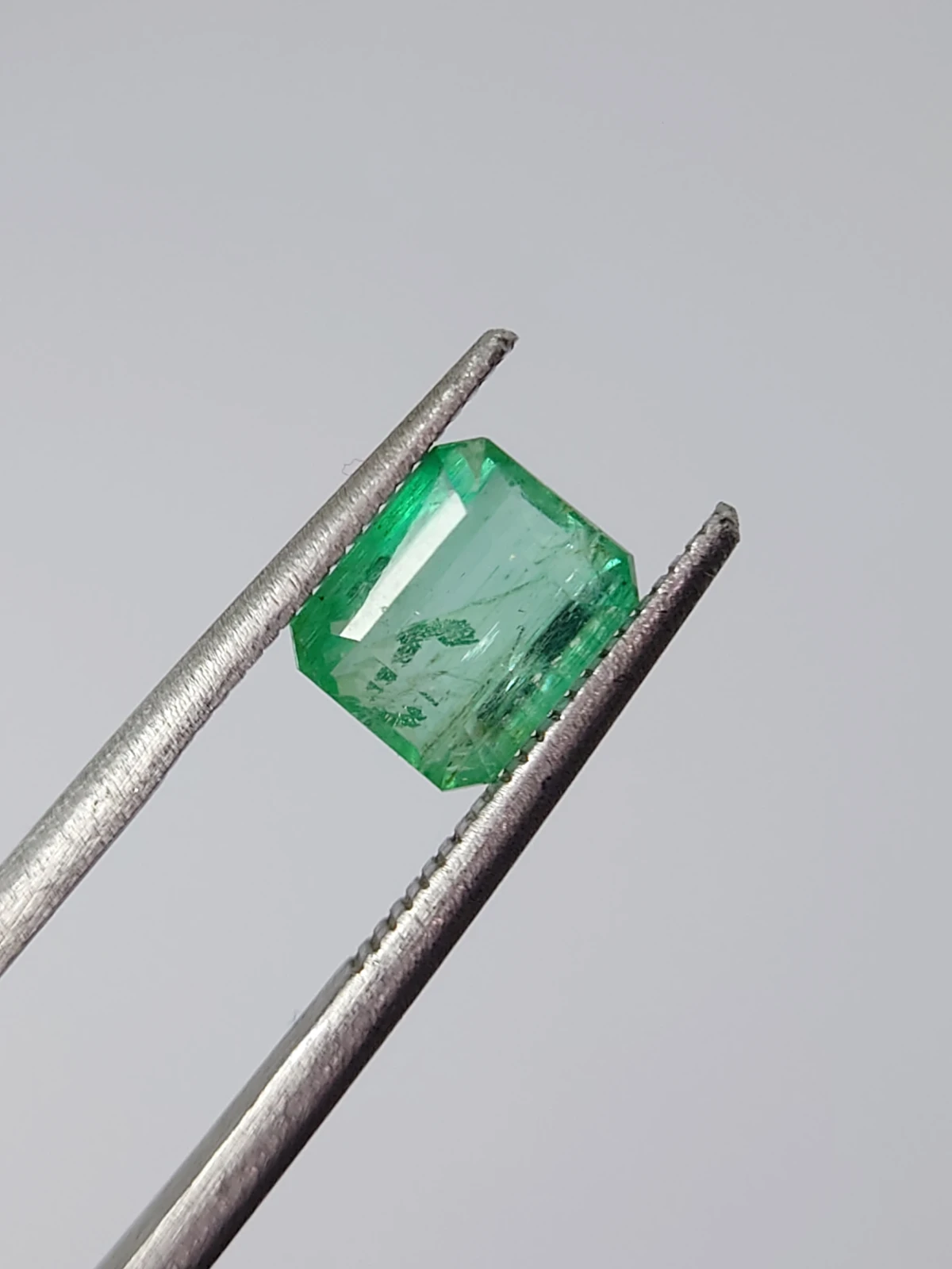 2.10ct Natural Emerald From Panjshir Valley Afghanistan — view 4