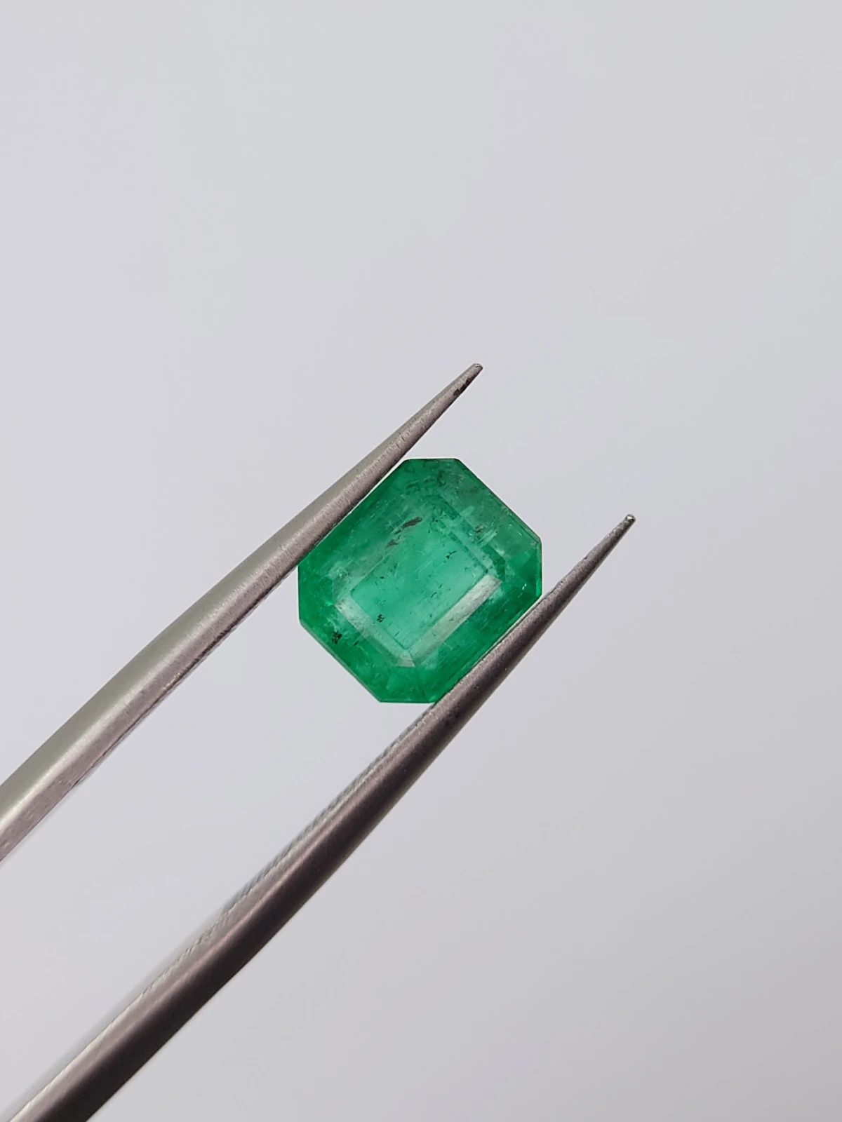 2.13ct Natural Emerald From Panjshir Valley Afghanistan — view 1