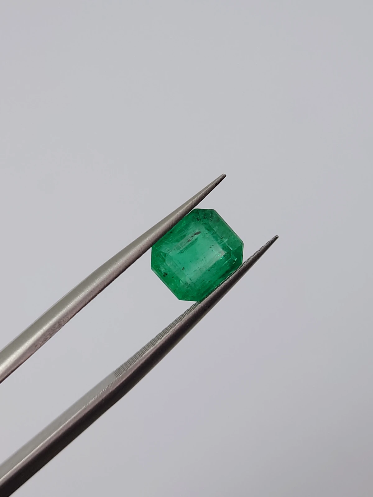 2.13ct Natural Emerald From Panjshir Valley Afghanistan — view 4