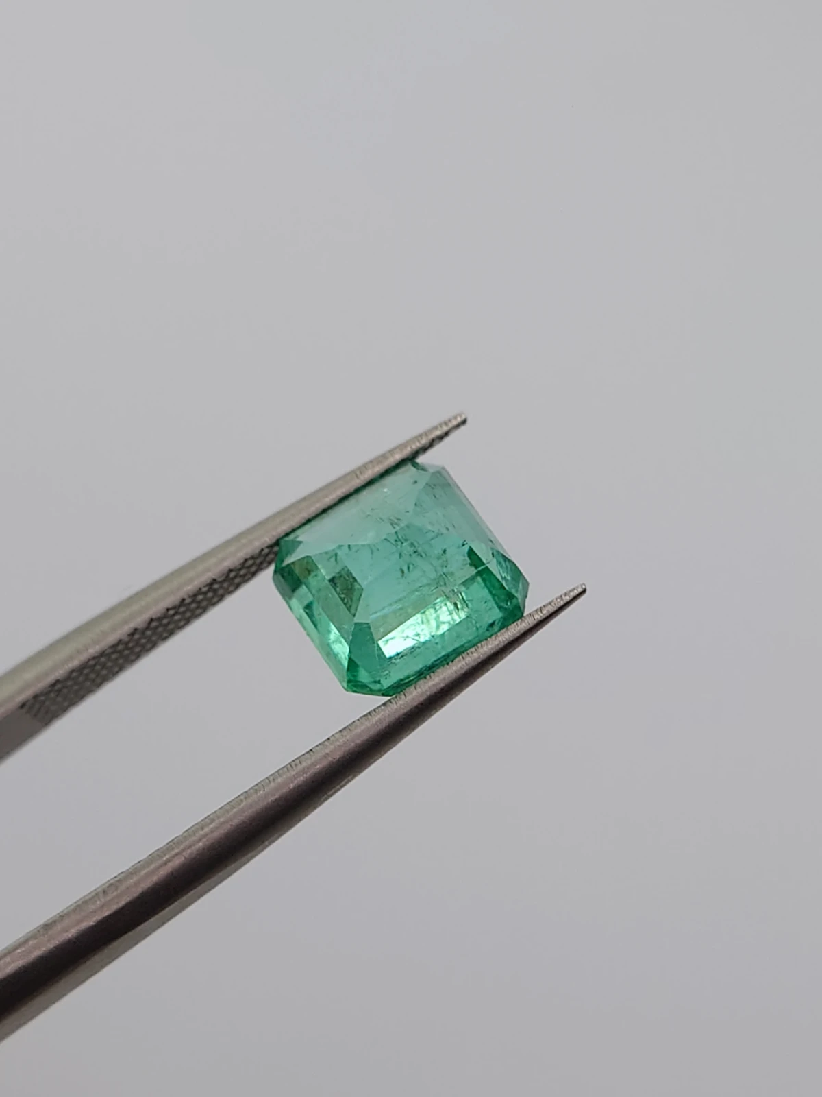 2.37ct Natural Emerald From Panjshir Valley Afghanistan — view 3