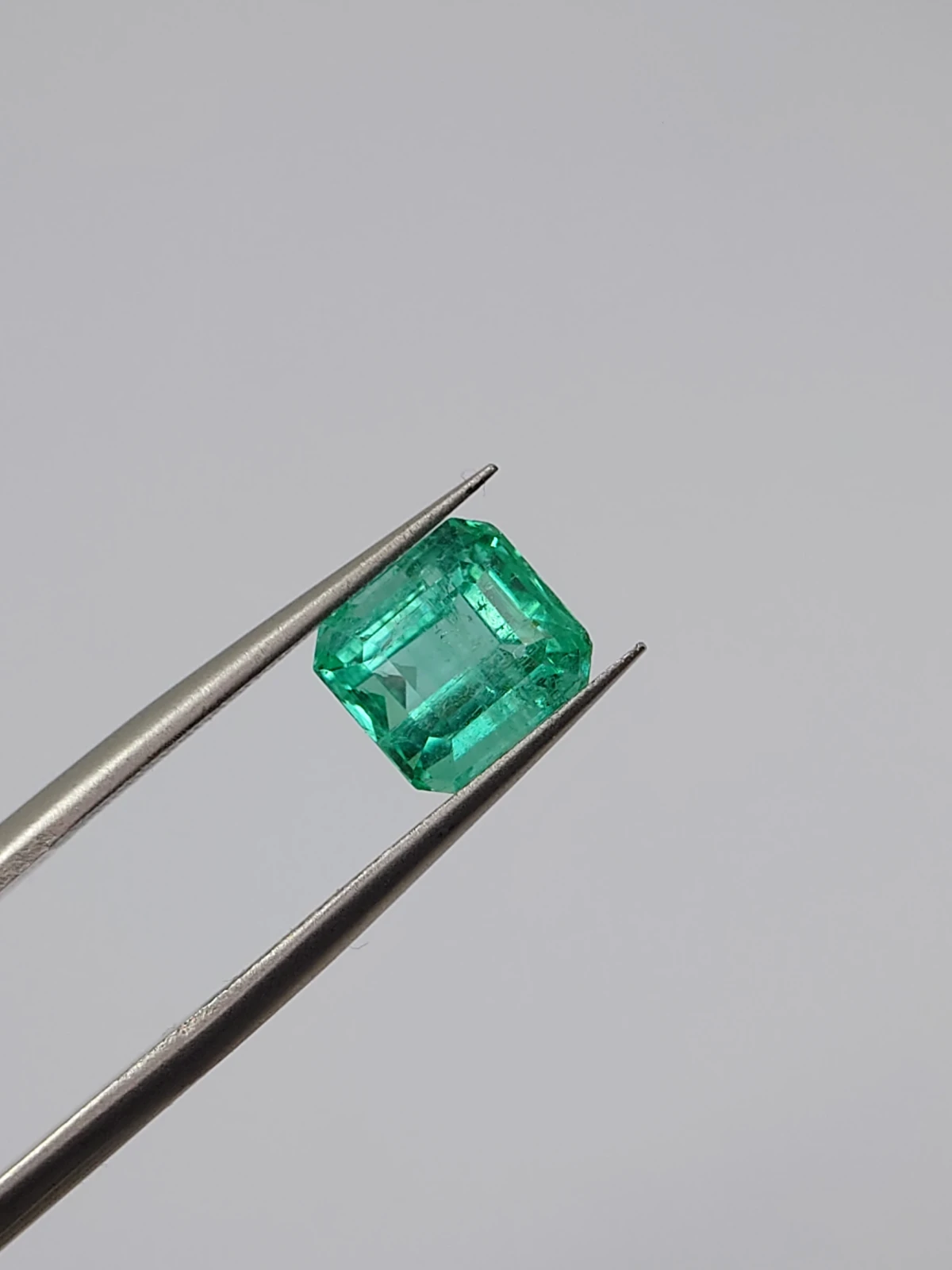 2.37ct Natural Emerald From Panjshir Valley Afghanistan — view 9