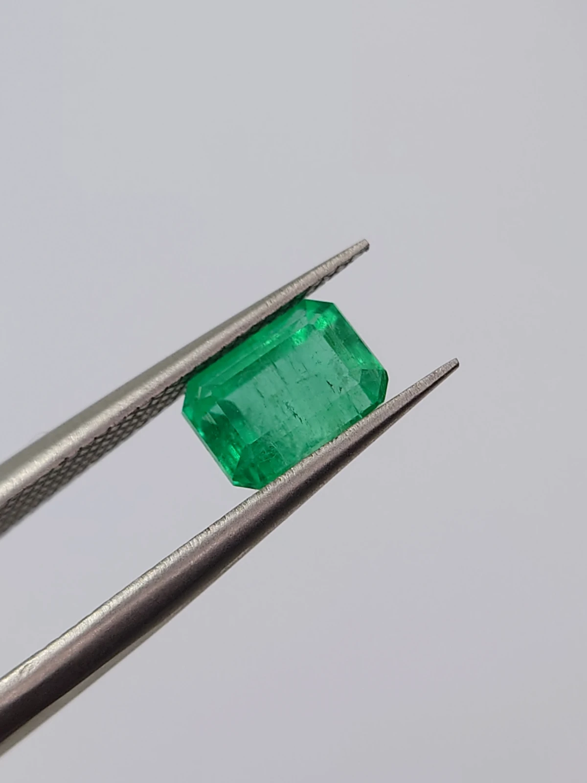 1.48ct Natural Emerald From Panjshir Valley Afghanistan — view 4