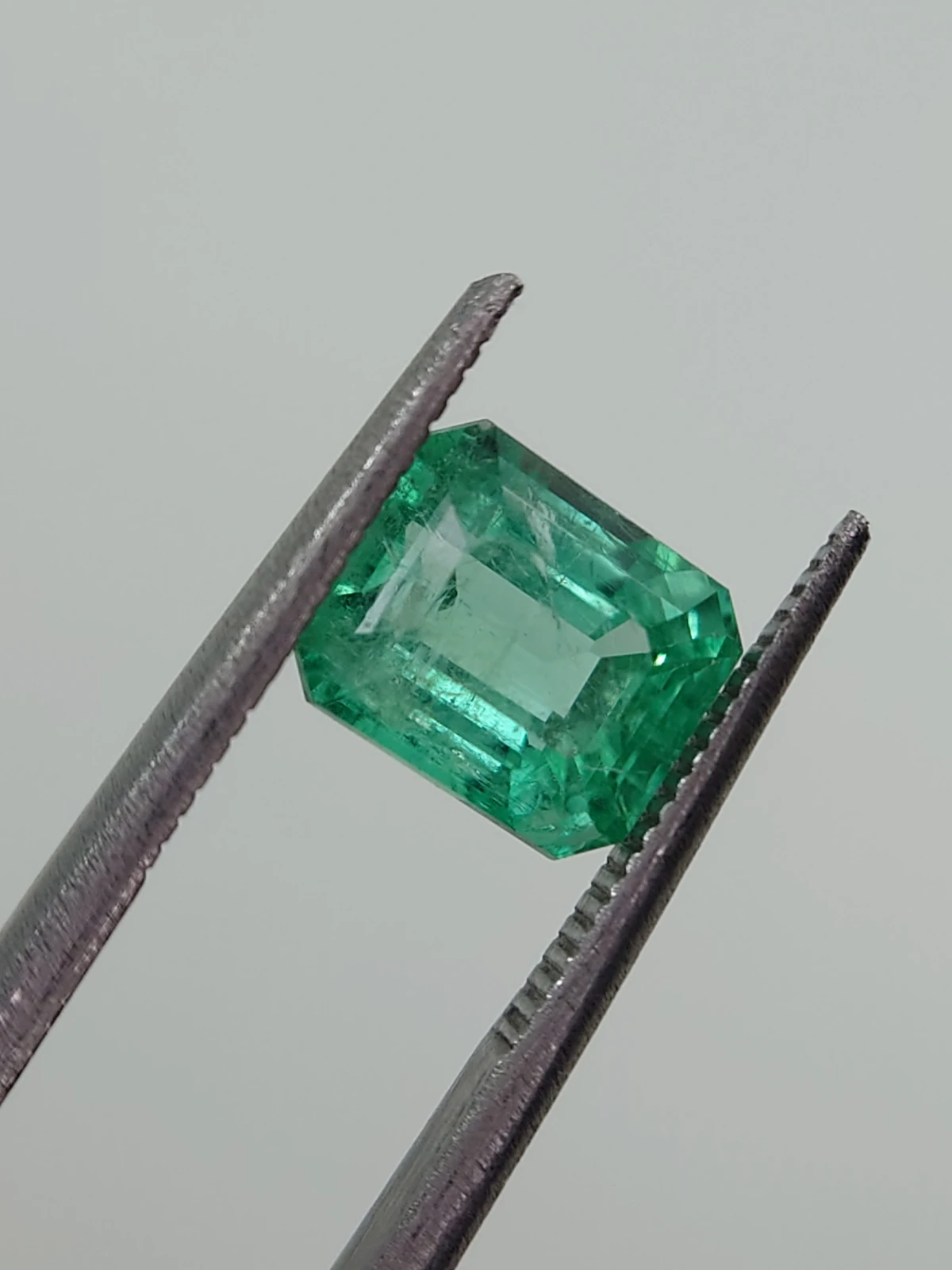 2.33ct Natural Emerald From Panjshir Valley Afghanistan — view 4