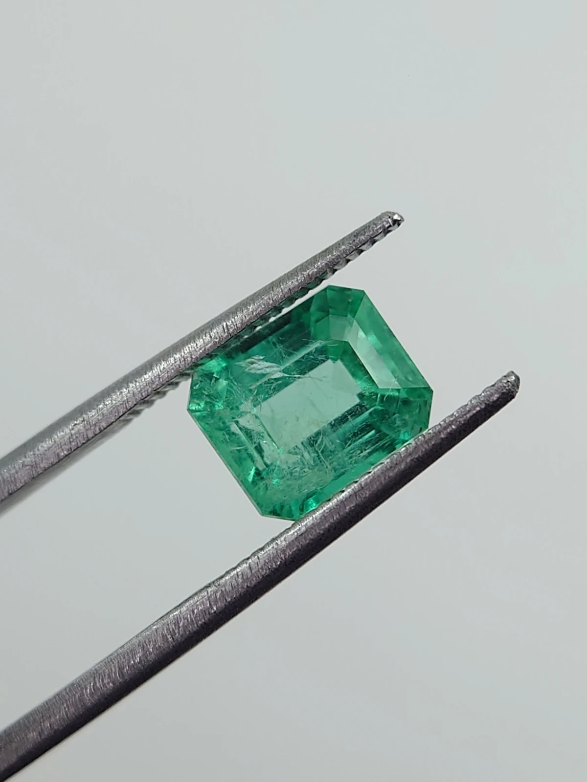 2.33ct Natural Emerald From Panjshir Valley Afghanistan — view 9