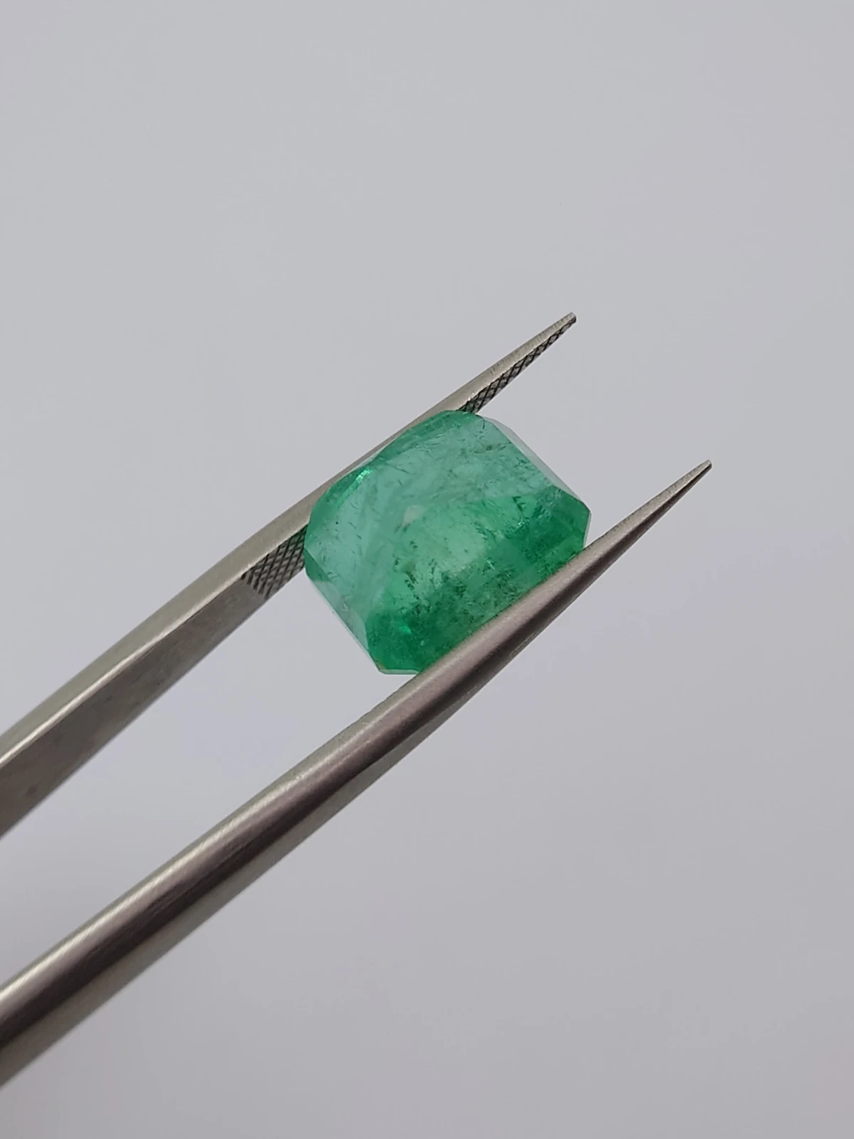 6.10ct Natural Emerald From Panjshir Valley Afghanistan — view 2