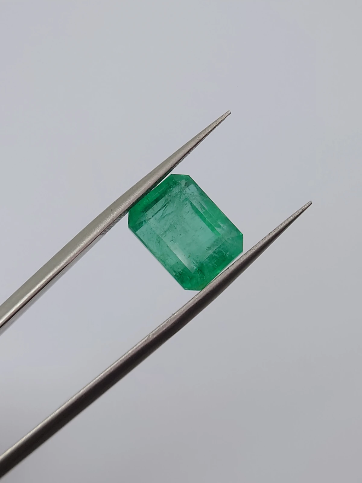6.10ct Natural Emerald From Panjshir Valley Afghanistan — view 3
