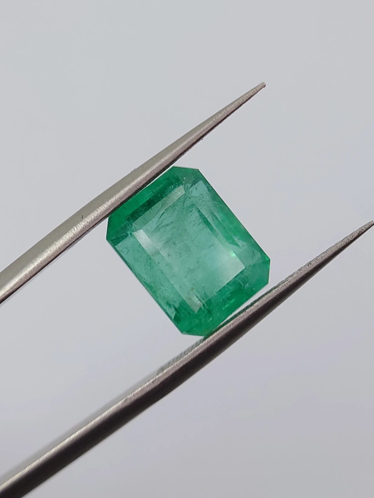 6.10ct Natural Emerald From Panjshir Valley Afghanistan — view 5