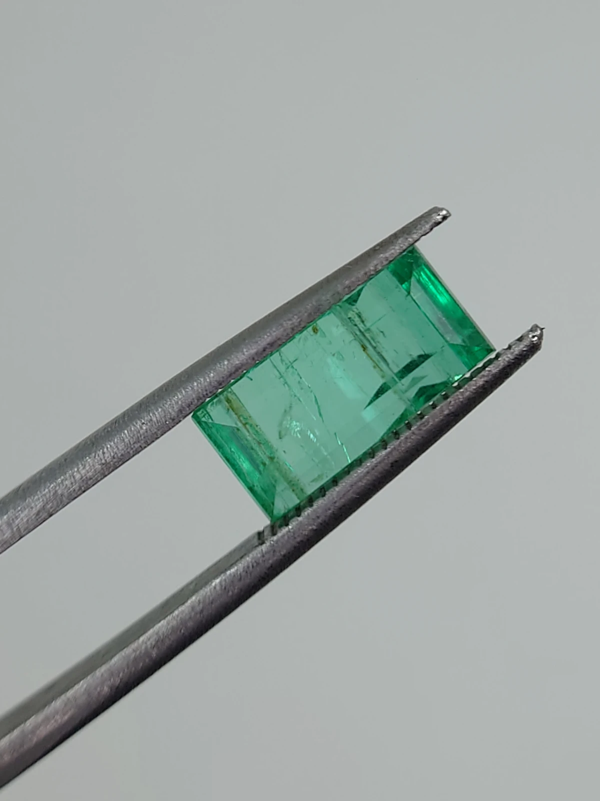 3.25ct Natural Emerald From Panjshir Valley Afghanistan — view 1