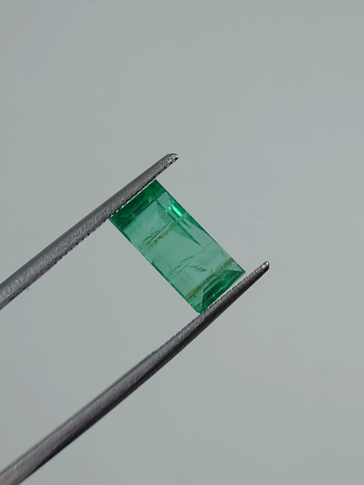 3.25ct Natural Emerald From Panjshir Valley Afghanistan — view 4