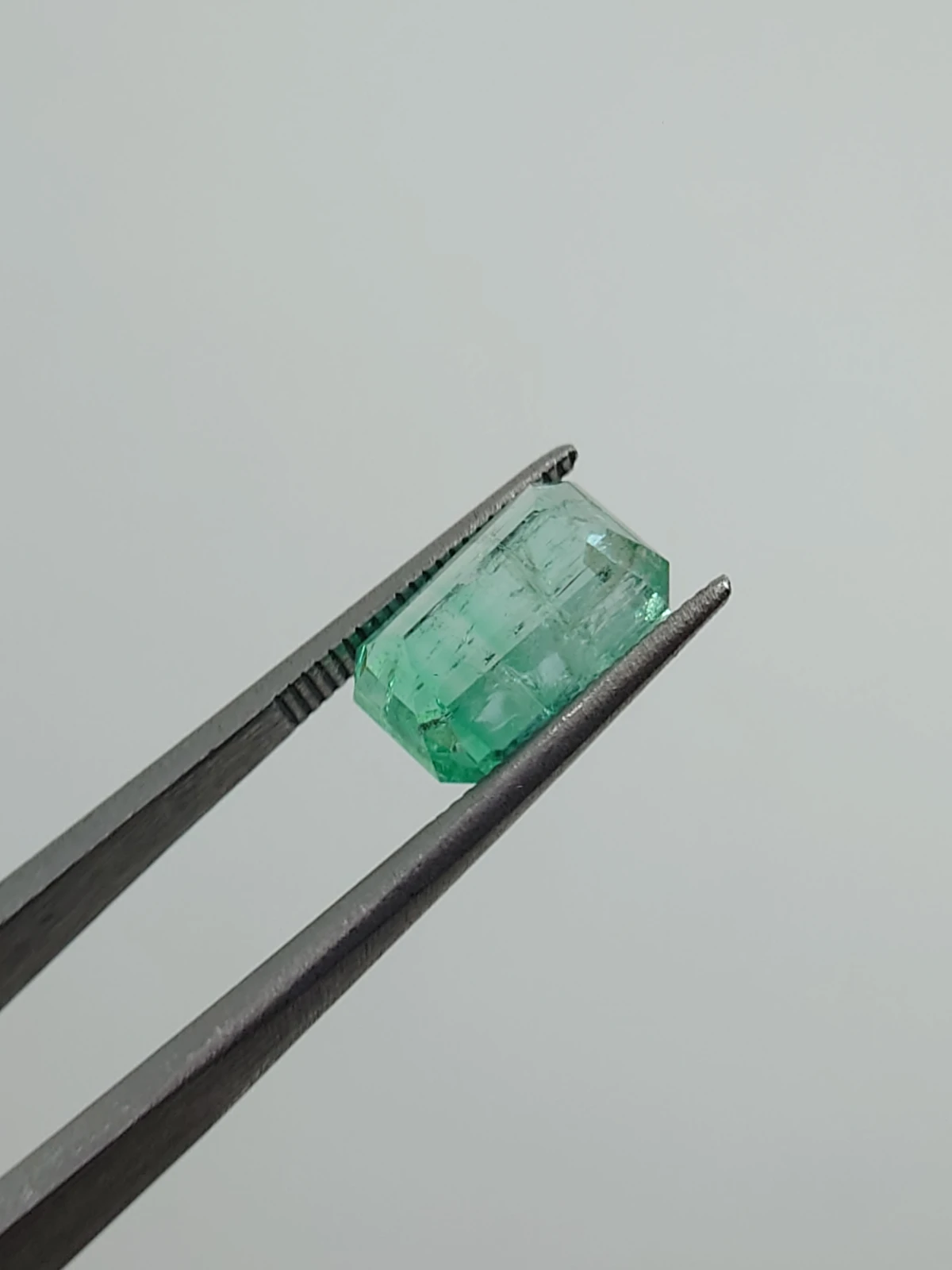 3.21ct Natural Emerald From Panjshir Valley Afghanistan — view 3