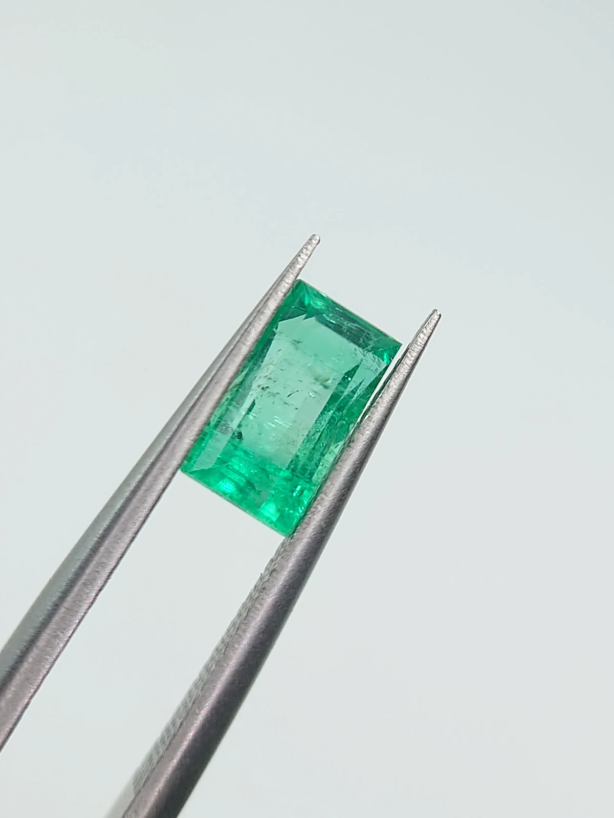 1.15ct Natural Emerald From Panjshir Valley Afghanistan — view 1
